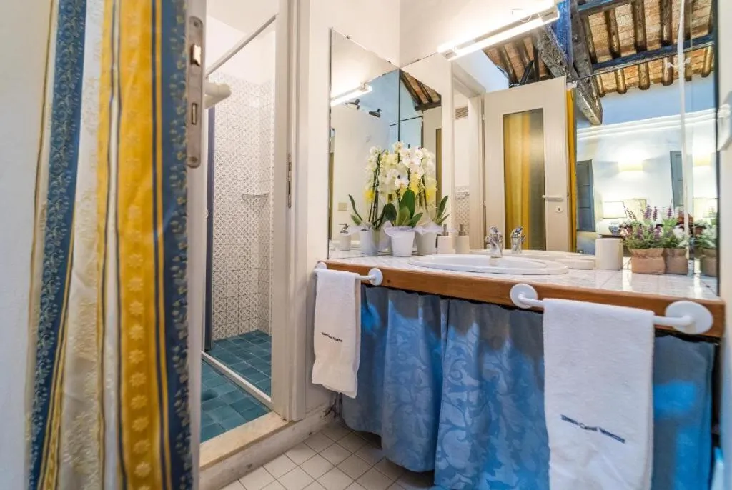 Bathroom in Agriturismo Tenuta Castel Venezze