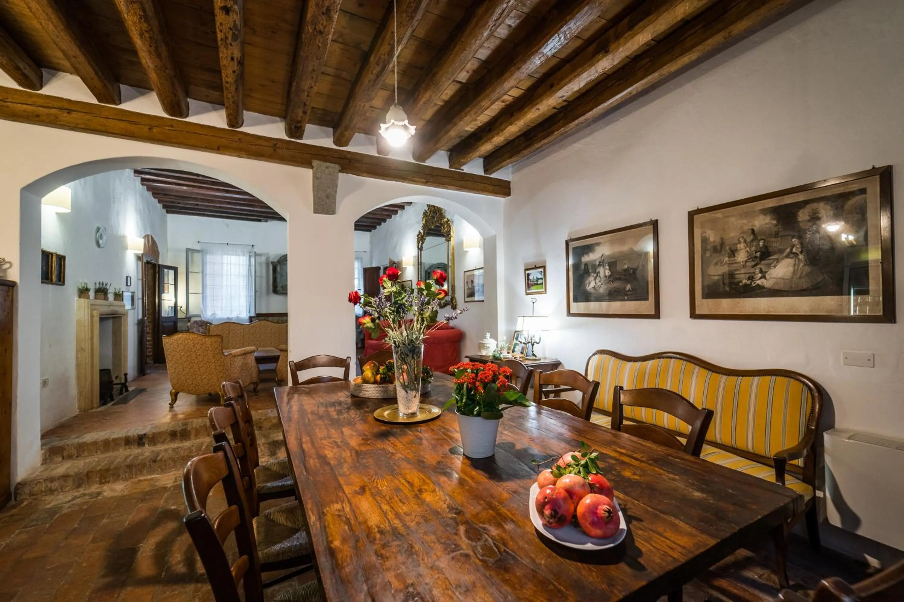 Communal lounge/ TV room in Agriturismo Tenuta Castel Venezze