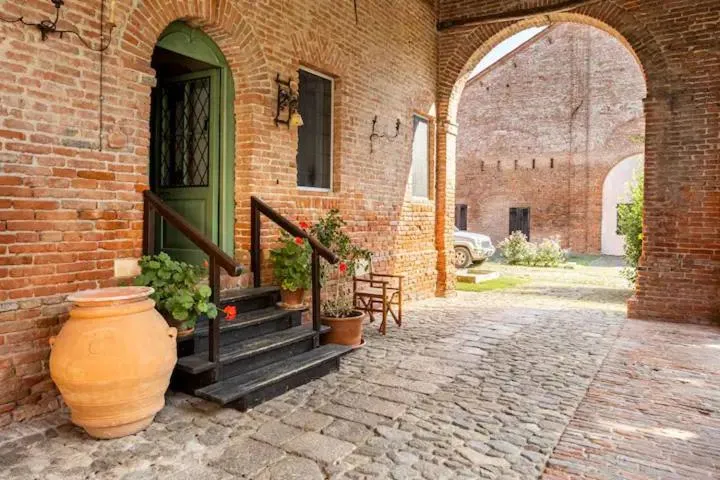Property building in Agriturismo Tenuta Castel Venezze