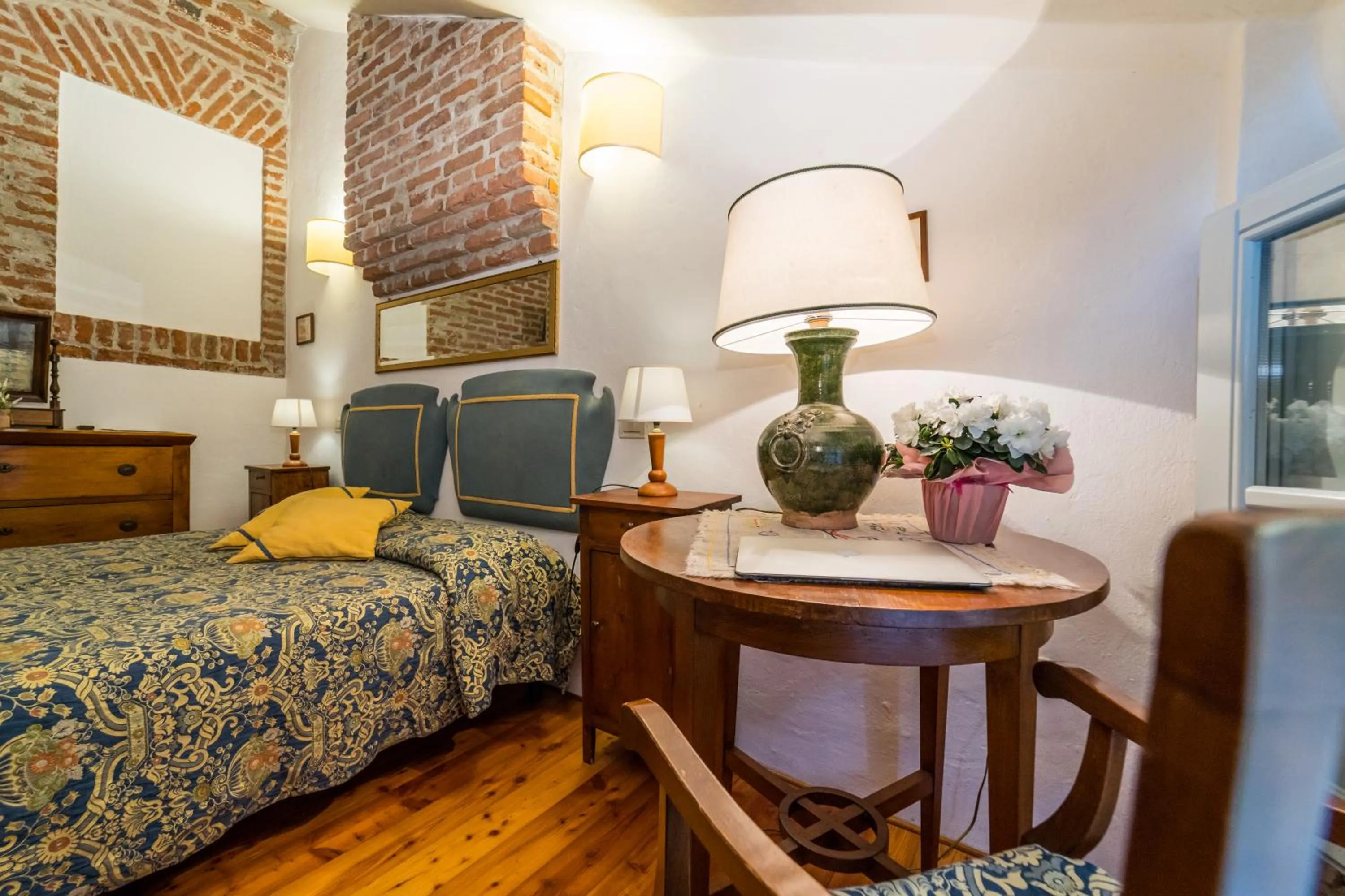Photo of the whole room, Bed in Agriturismo Tenuta Castel Venezze