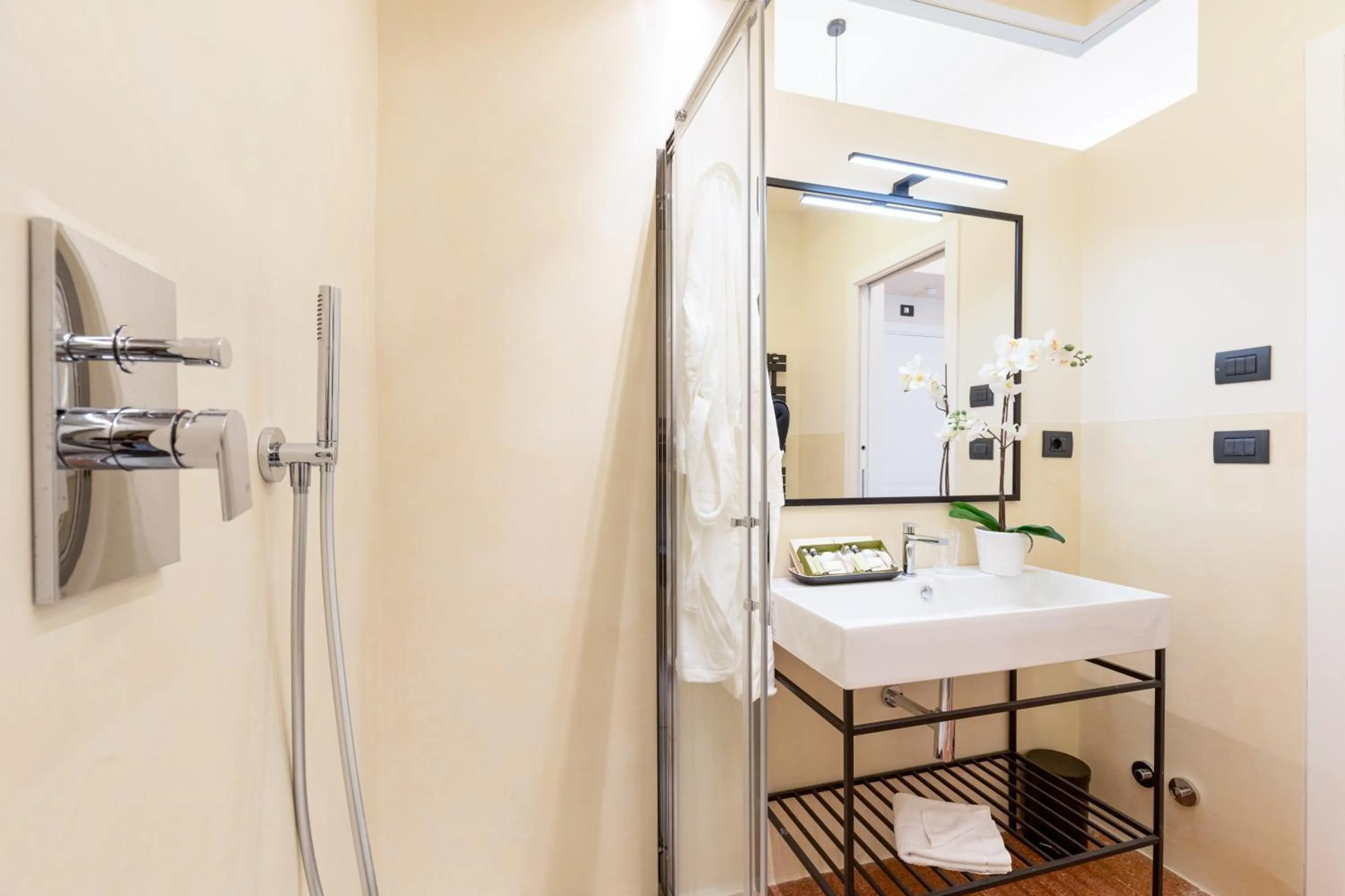 Foresteria di Piazza Cavour - Luxury Suites & Guest House