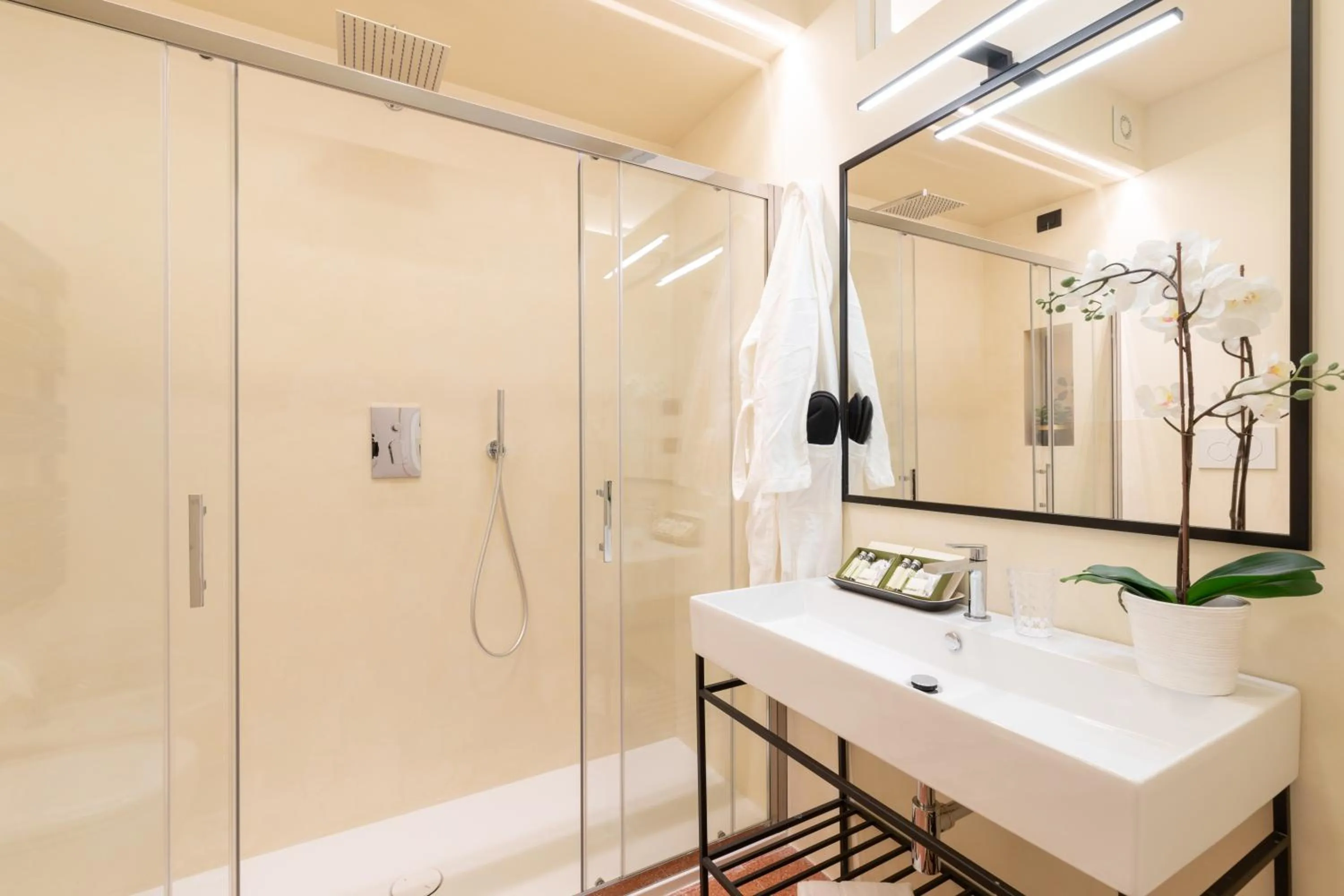 Foresteria di Piazza Cavour - Luxury Suites & Guest House