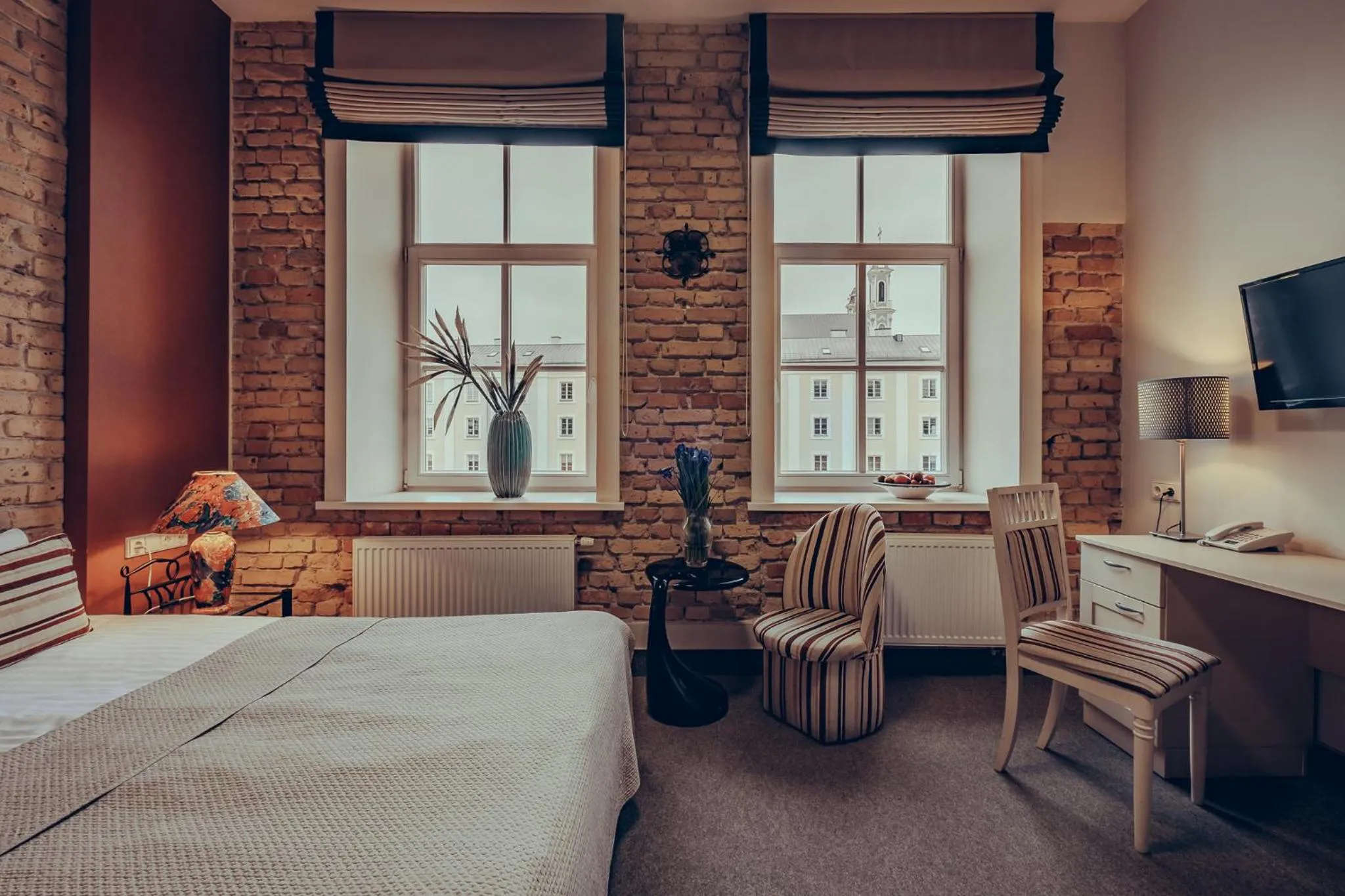 Bed in Moon Garden Old Town Hotel