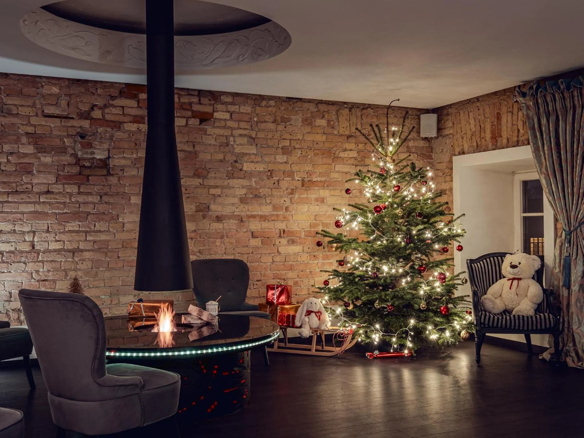 Lobby or reception in Moon Garden Old Town Hotel