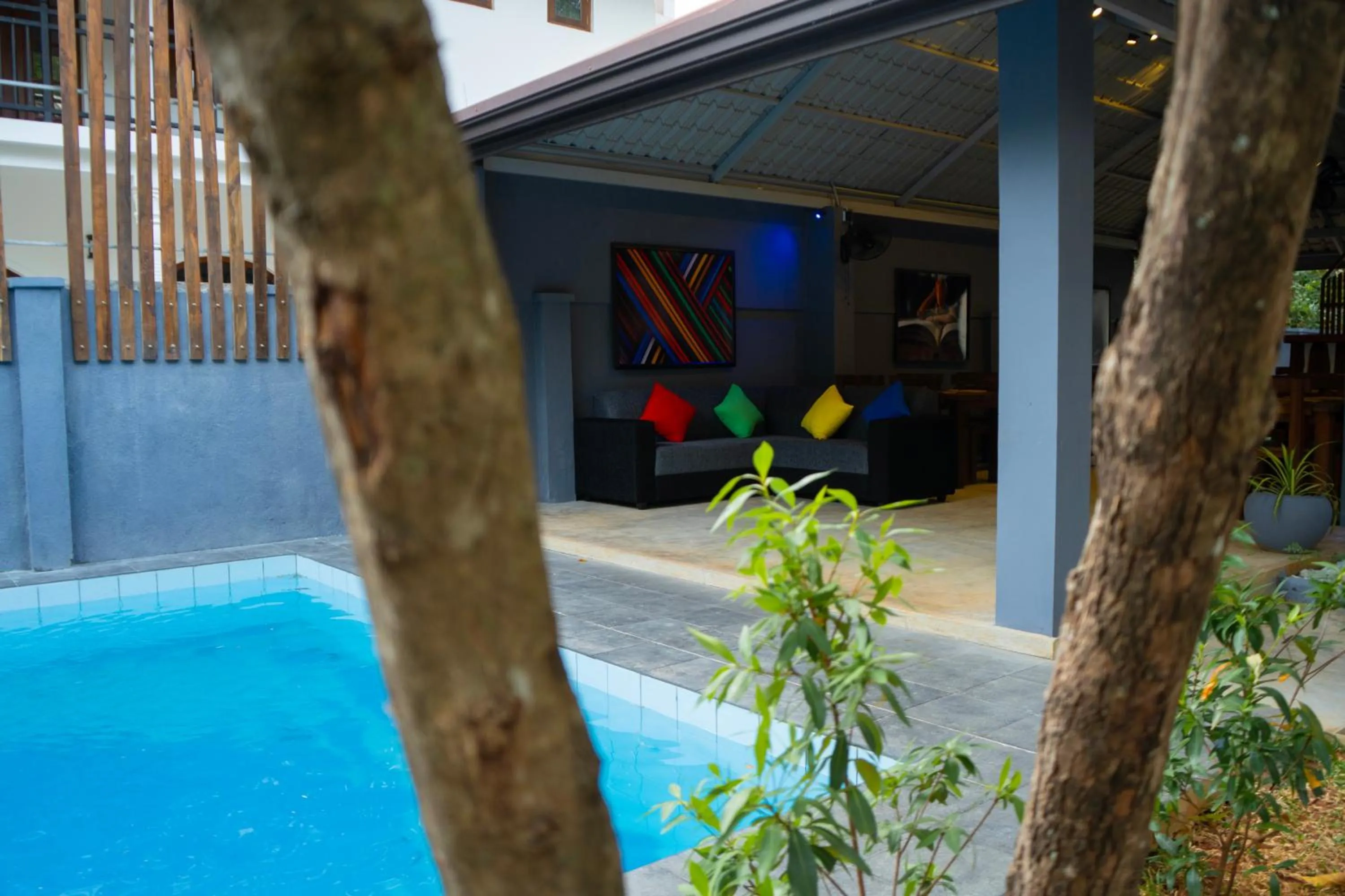 Swimming pool in Supreme Dambulla