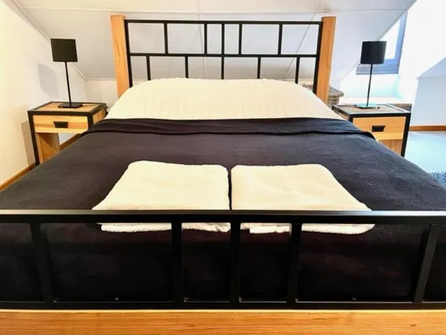 Bed in La Source