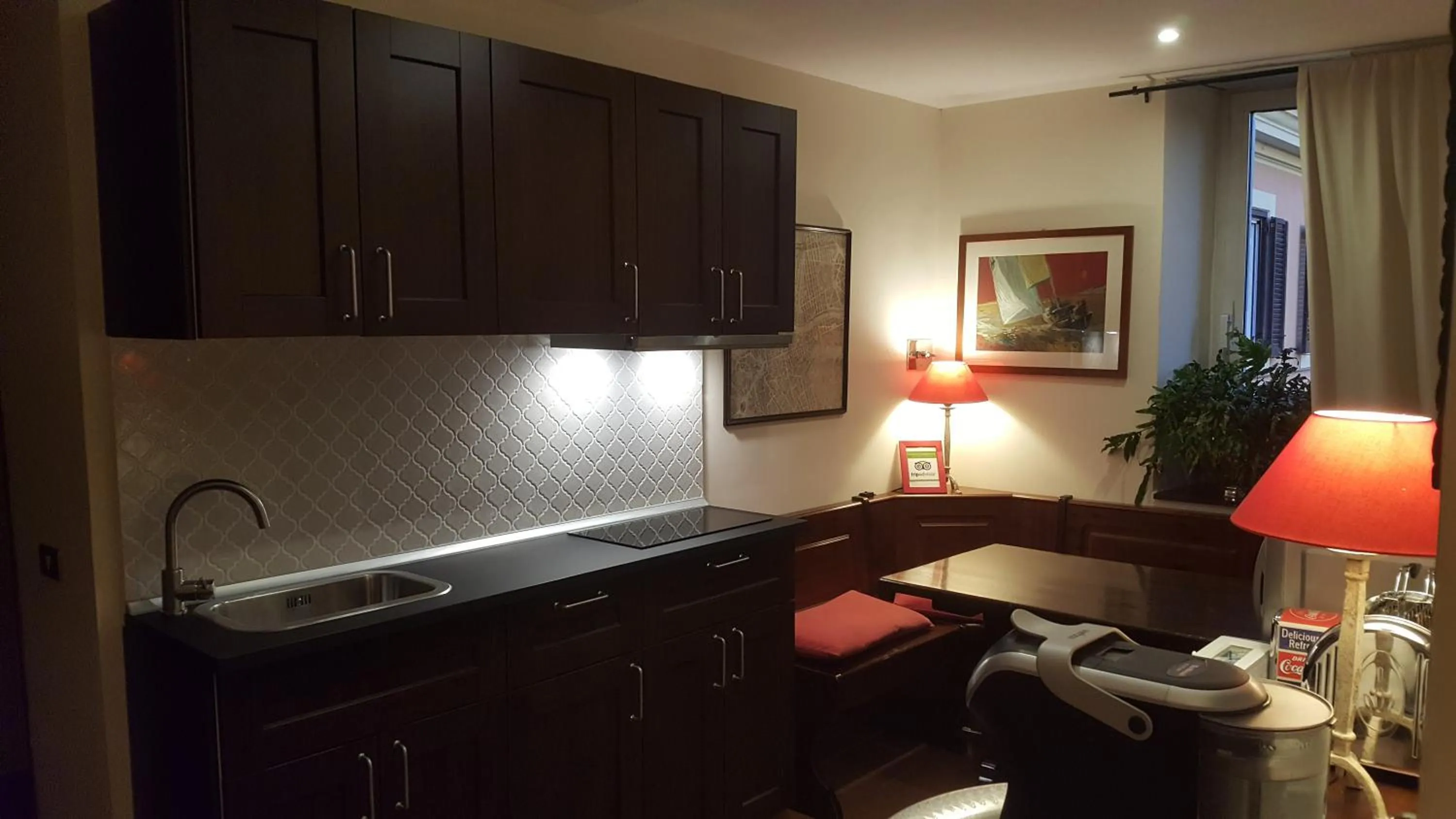 Kitchen or kitchenette in Bed & Breakfast A Casa di Lia a Roma