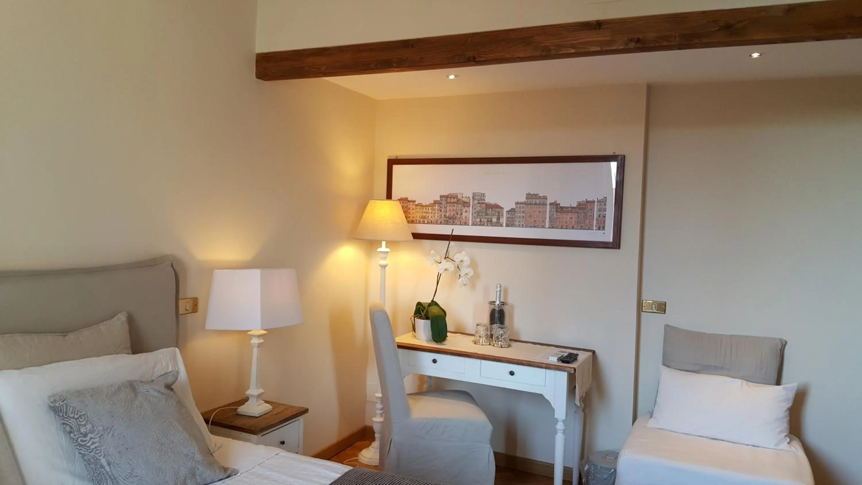 Photo of the whole room in Bed & Breakfast A Casa di Lia a Roma