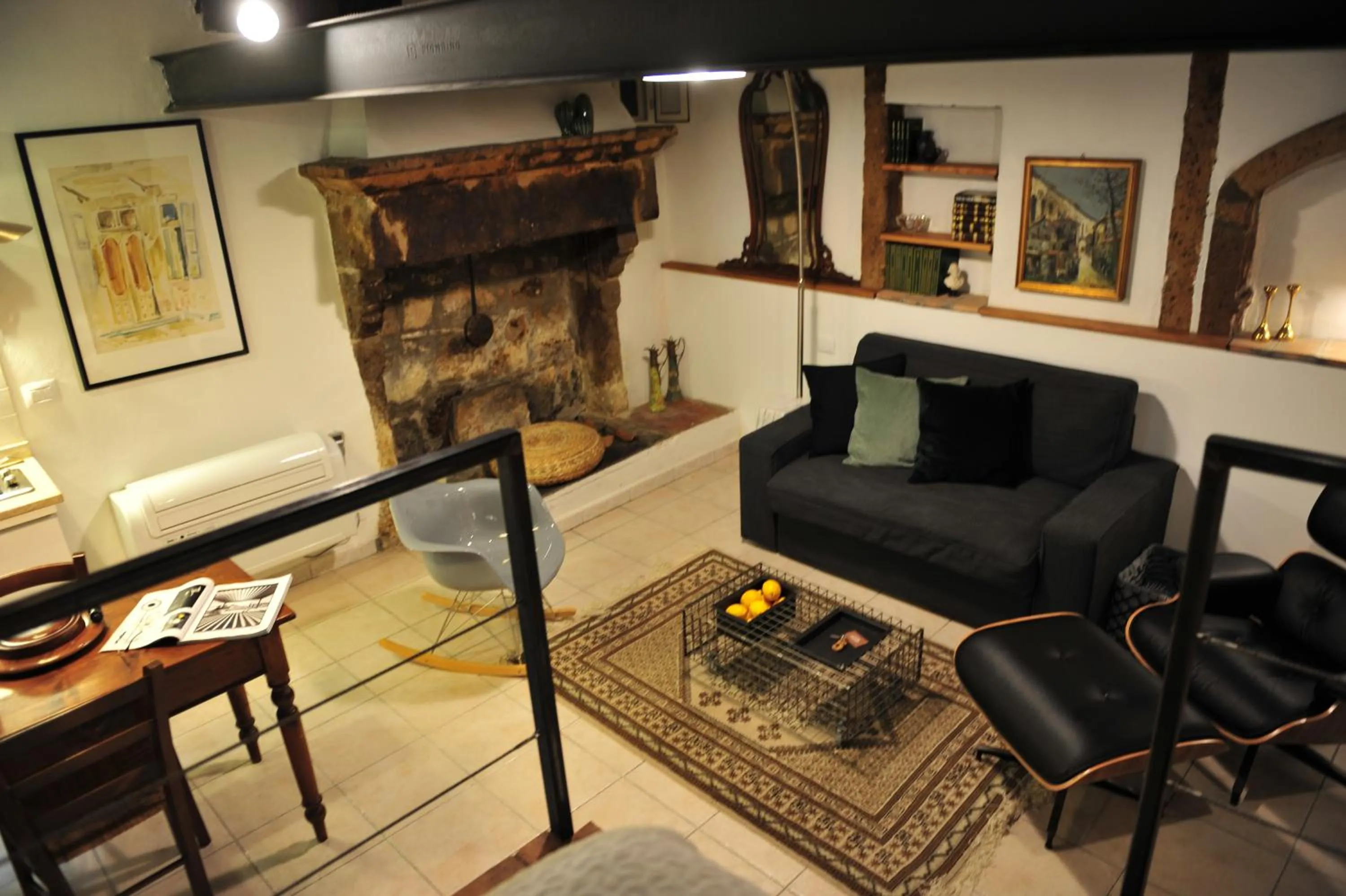 Photo of the whole room in Casa Messi