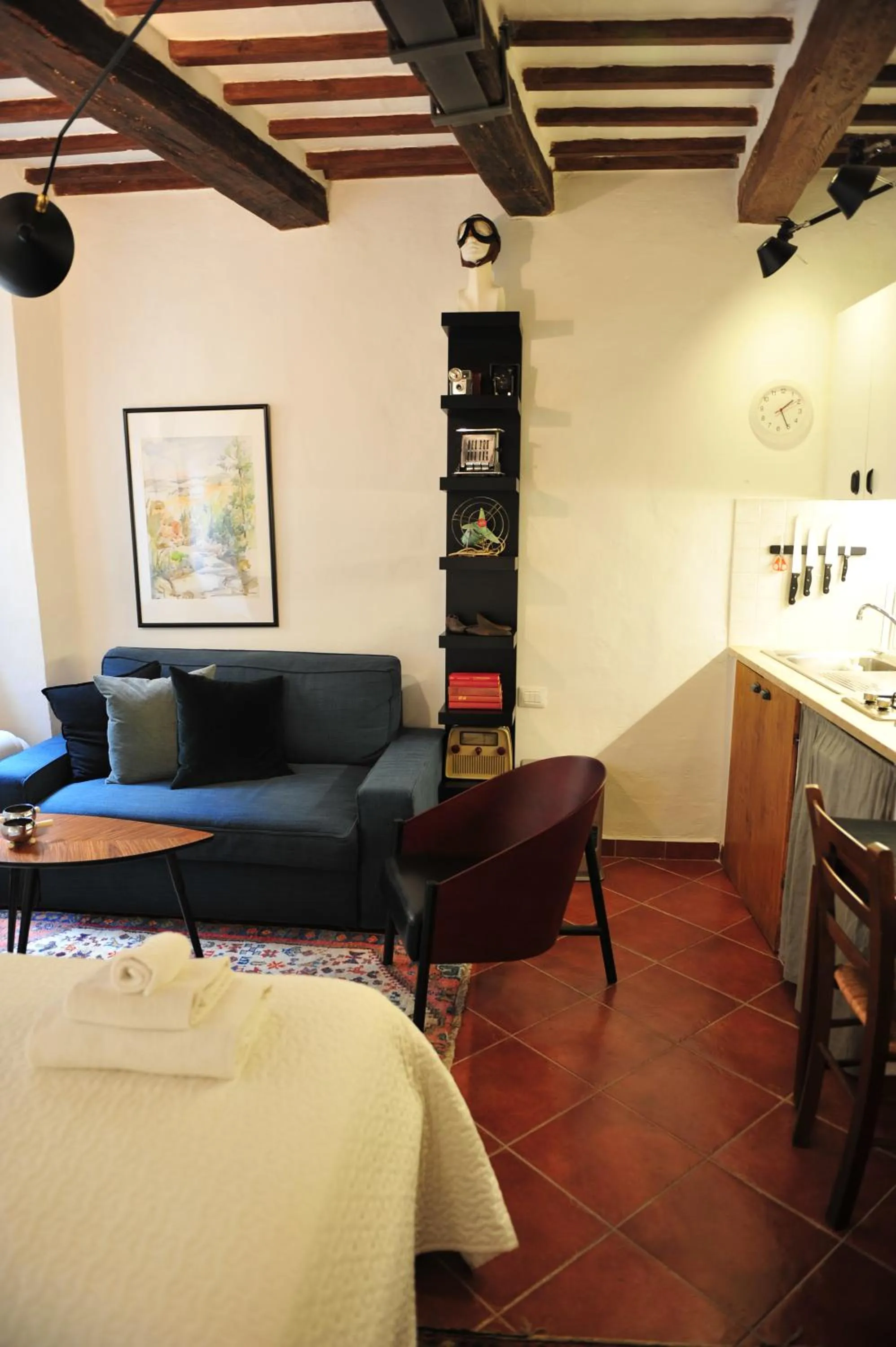 Photo of the whole room in Casa Messi