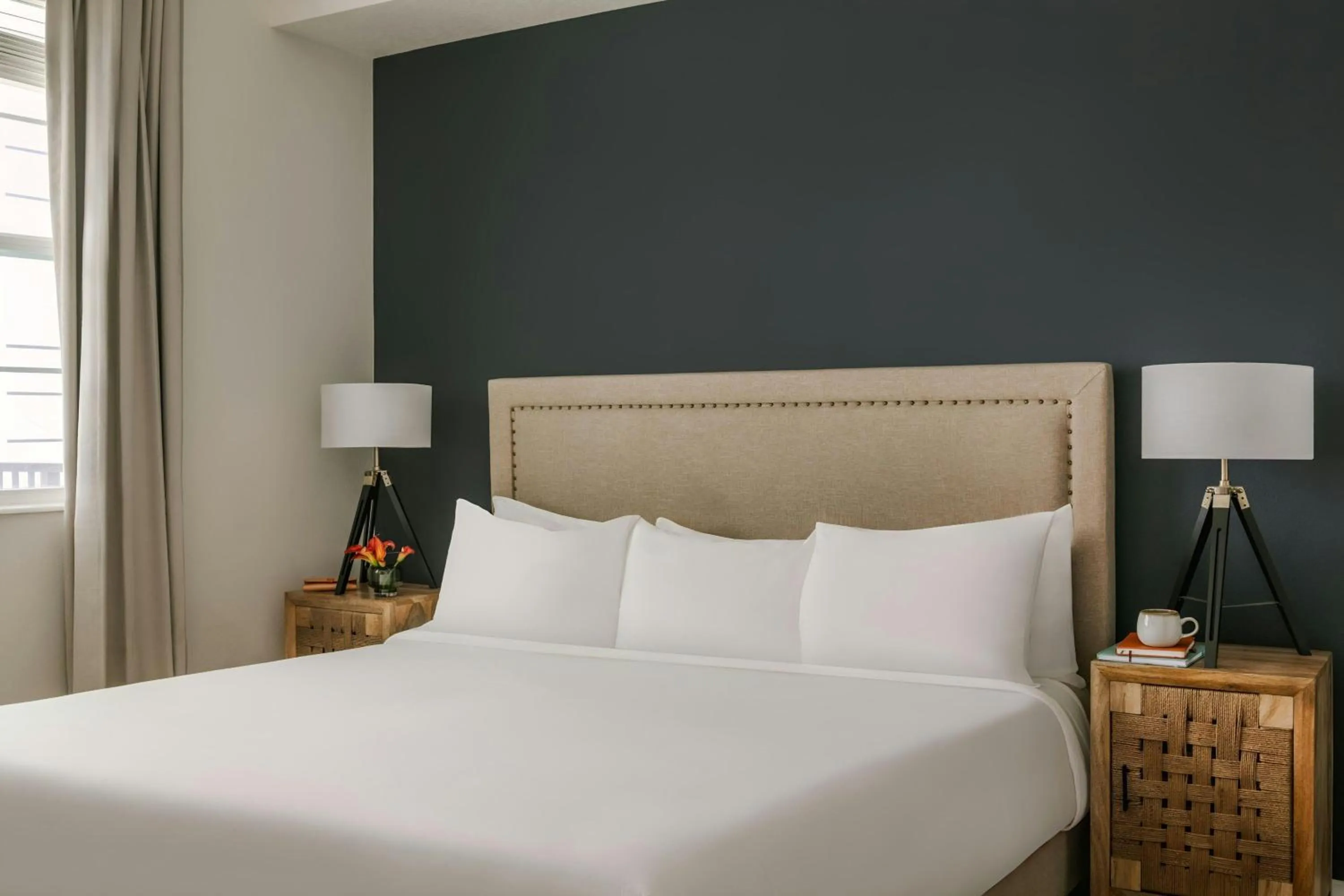 Bedroom, Bed in Sonder by Marriott Bonvoy Vista Cay Apartments