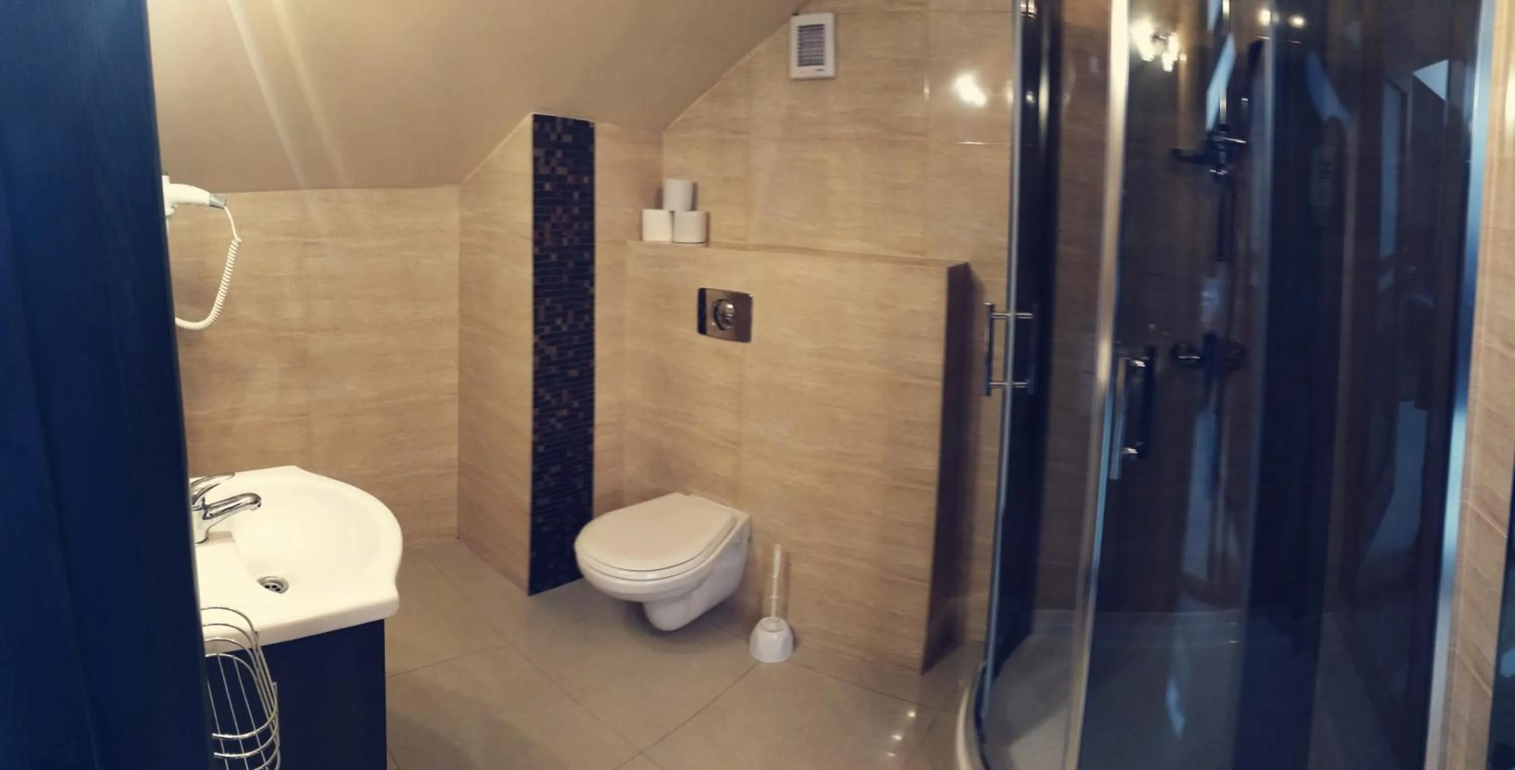 Shower in Sadyba SPA