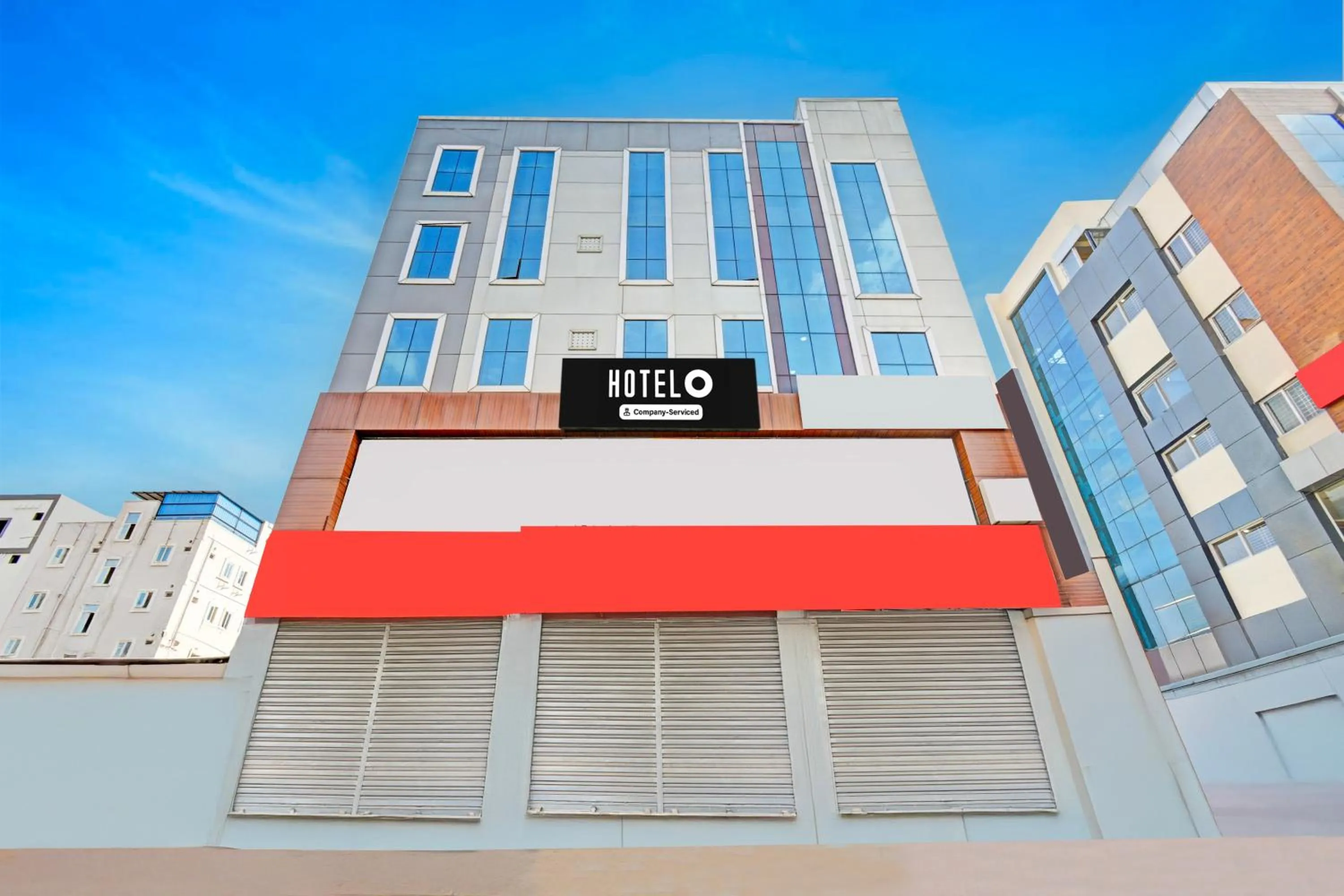 Facade/entrance in Super Hotel O Kondapur Hyderabad Formerly Dunes Inn