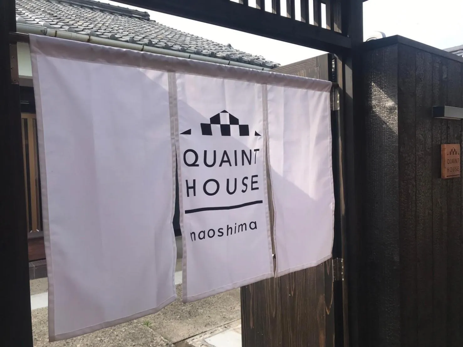 Property building in Quaint House Naoshima