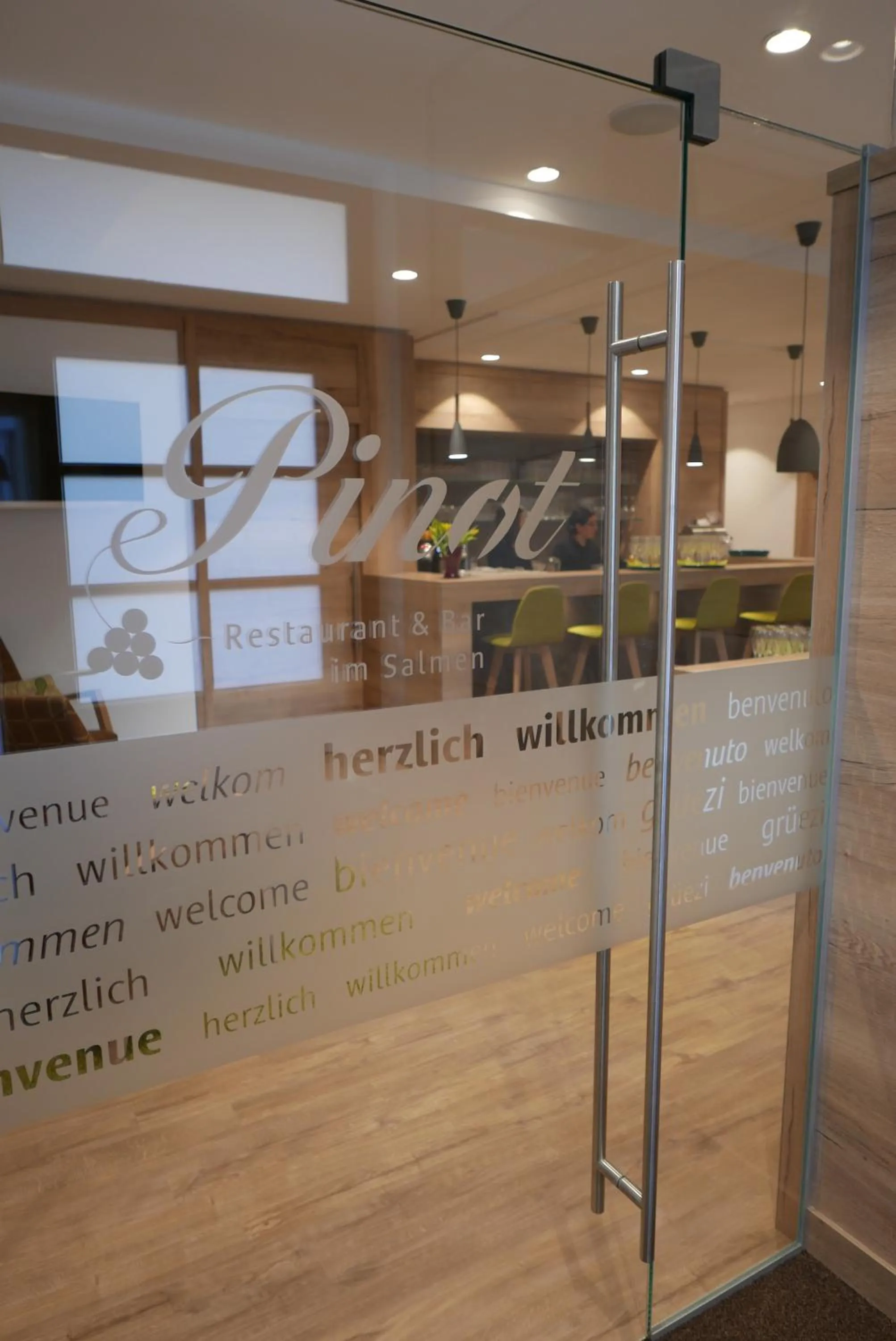 Restaurant/places to eat in Landhotel Salmen