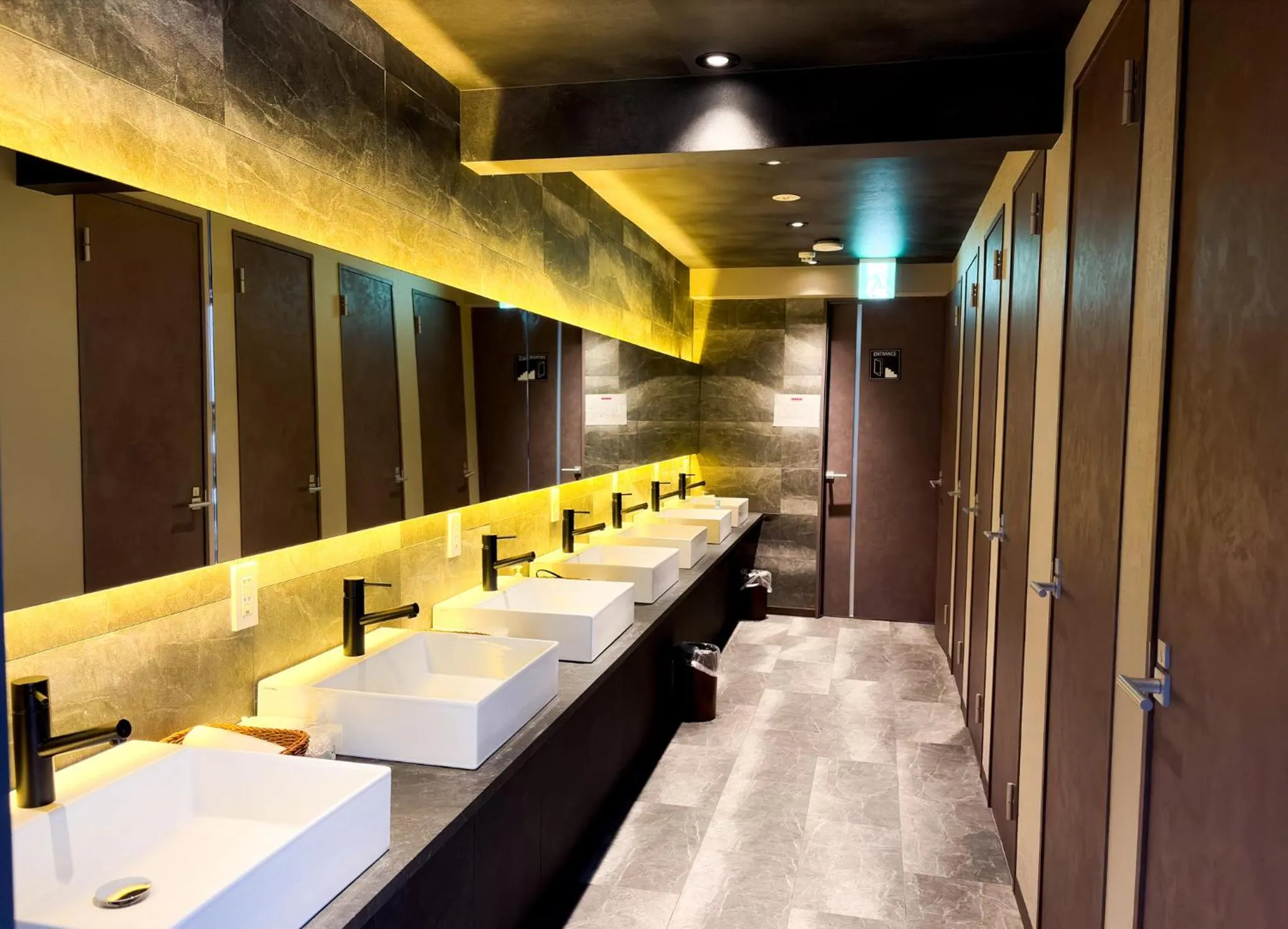 Pinpon Hotel Hiroshima