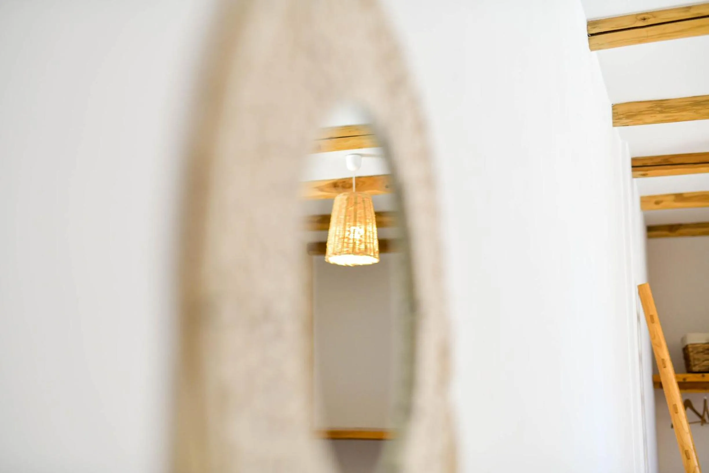 Decorative detail in LUCCICAMARE family-run BeB