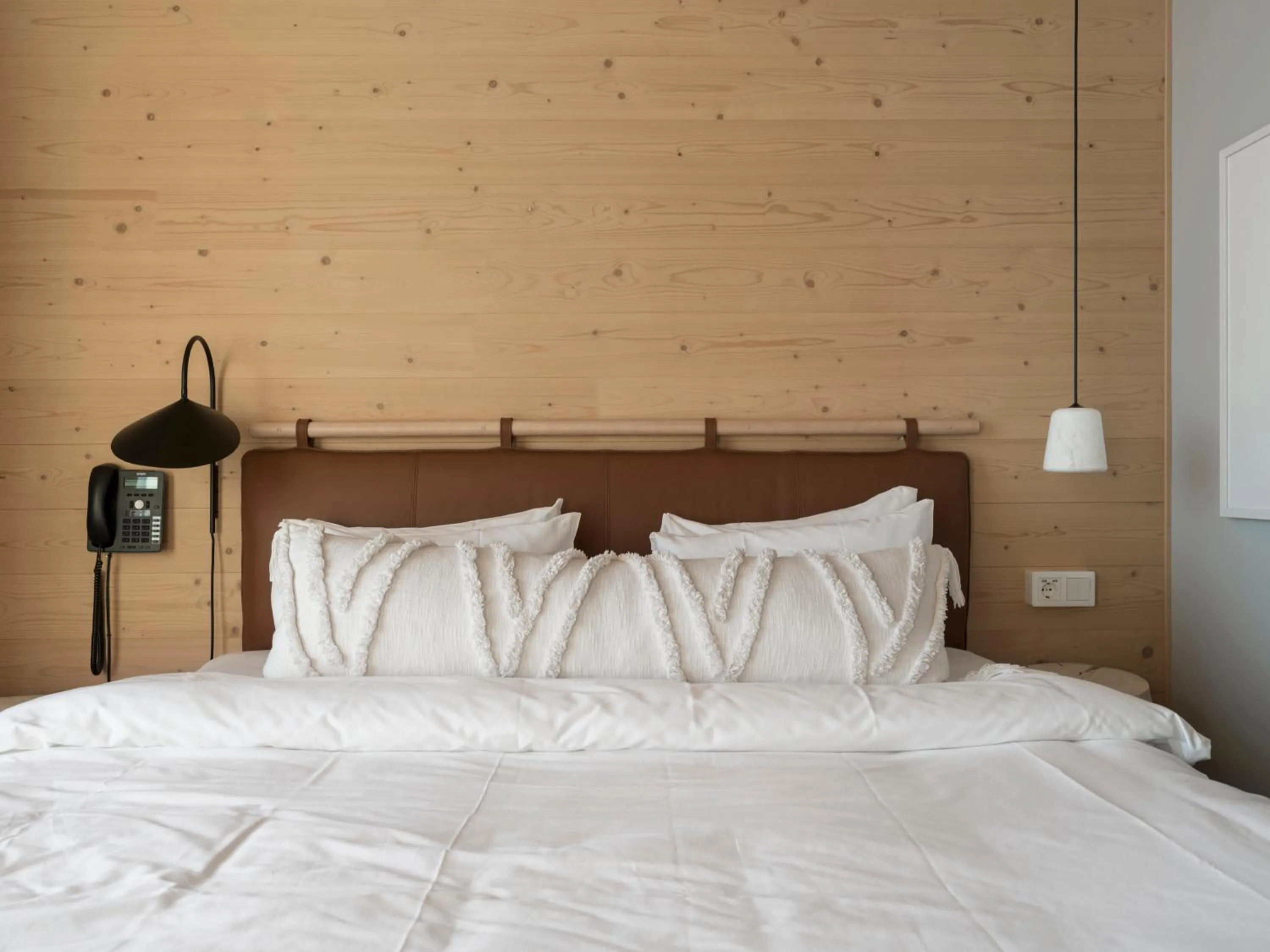 Bed in The Wood Hotel by Elite