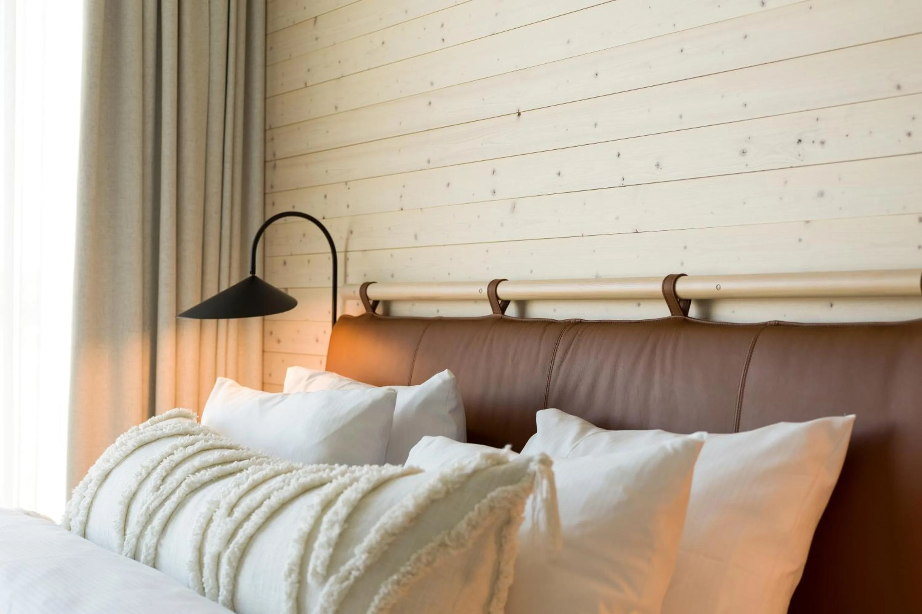 Bed in The Wood Hotel by Elite