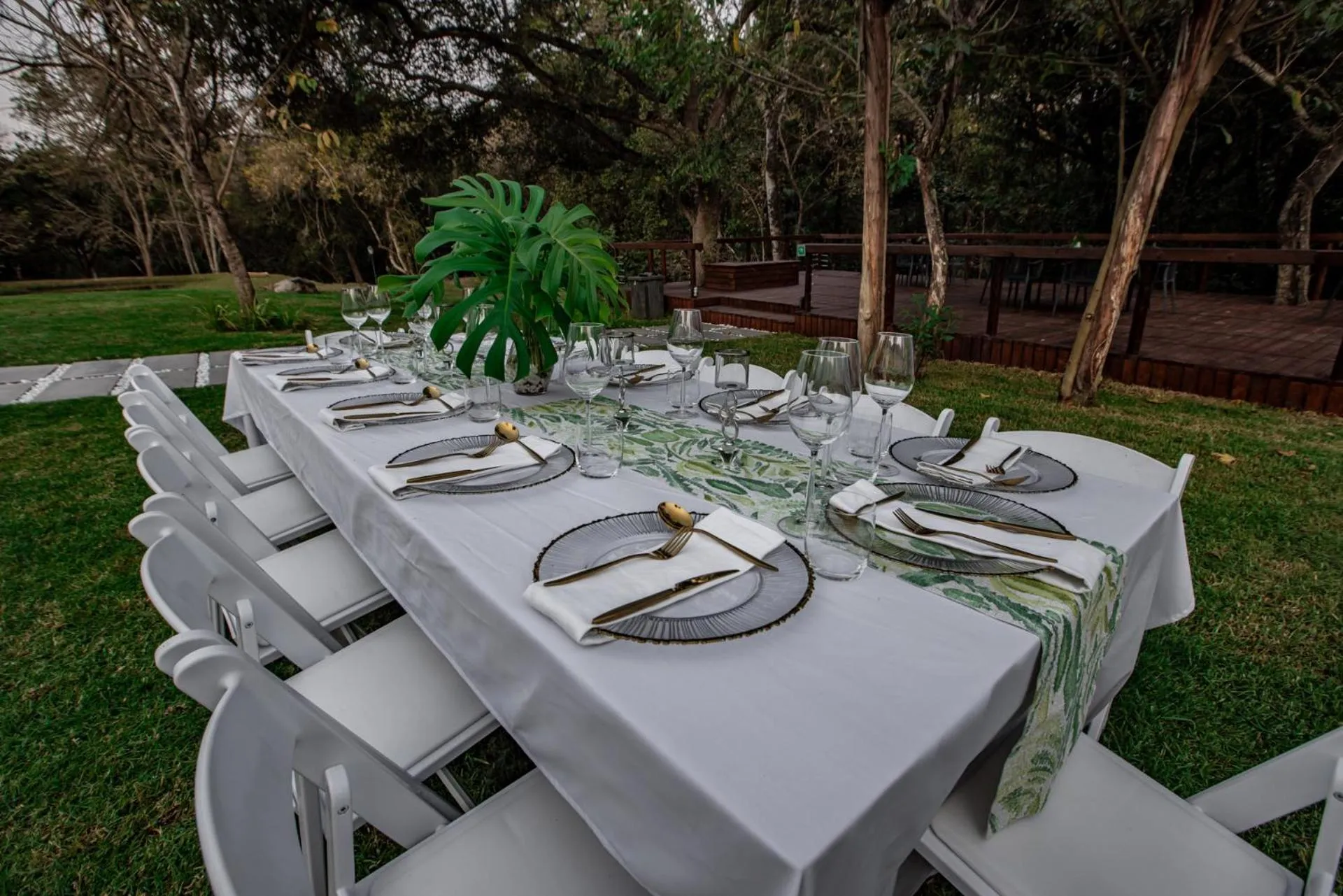 Bushbaby Valley Lodge