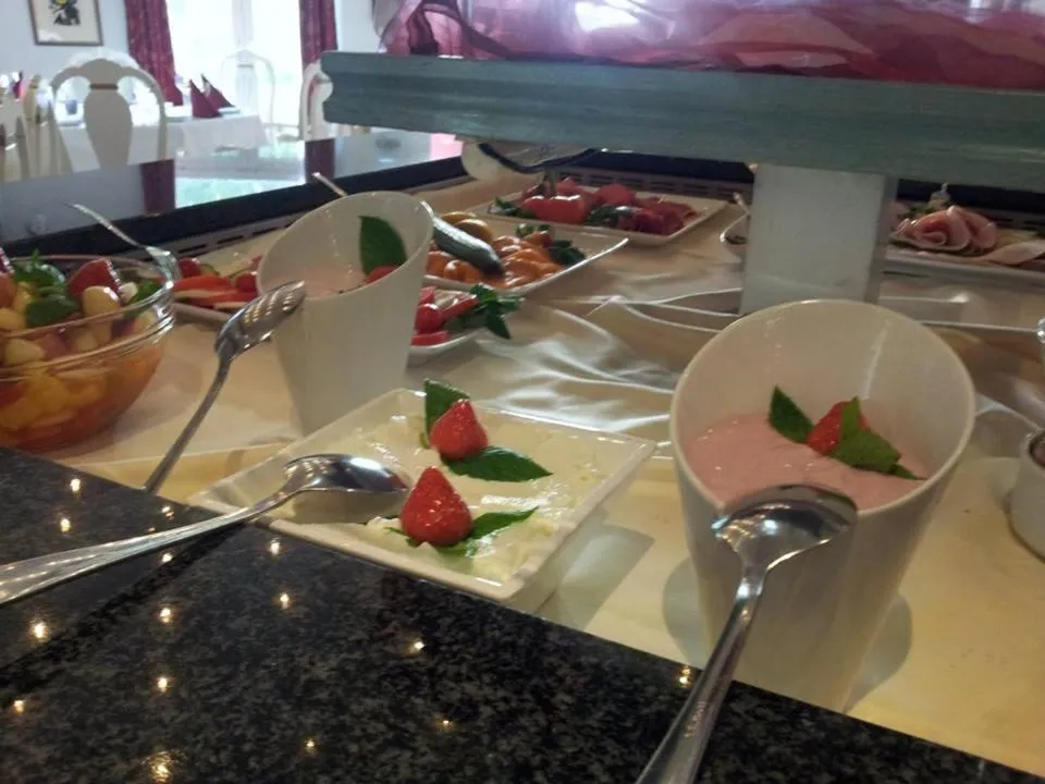 Breakfast in Hotel Sternzeit