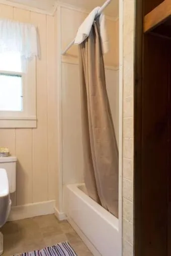 Riverside Point Resort