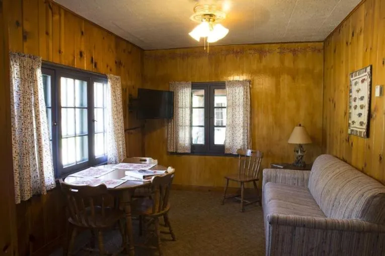 Riverside Point Resort