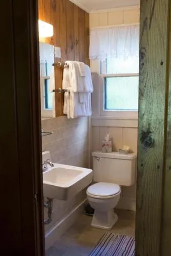 Riverside Point Resort