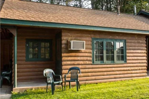 Riverside Point Resort