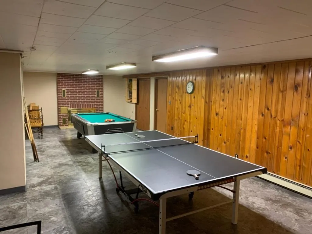 Riverside Point Resort