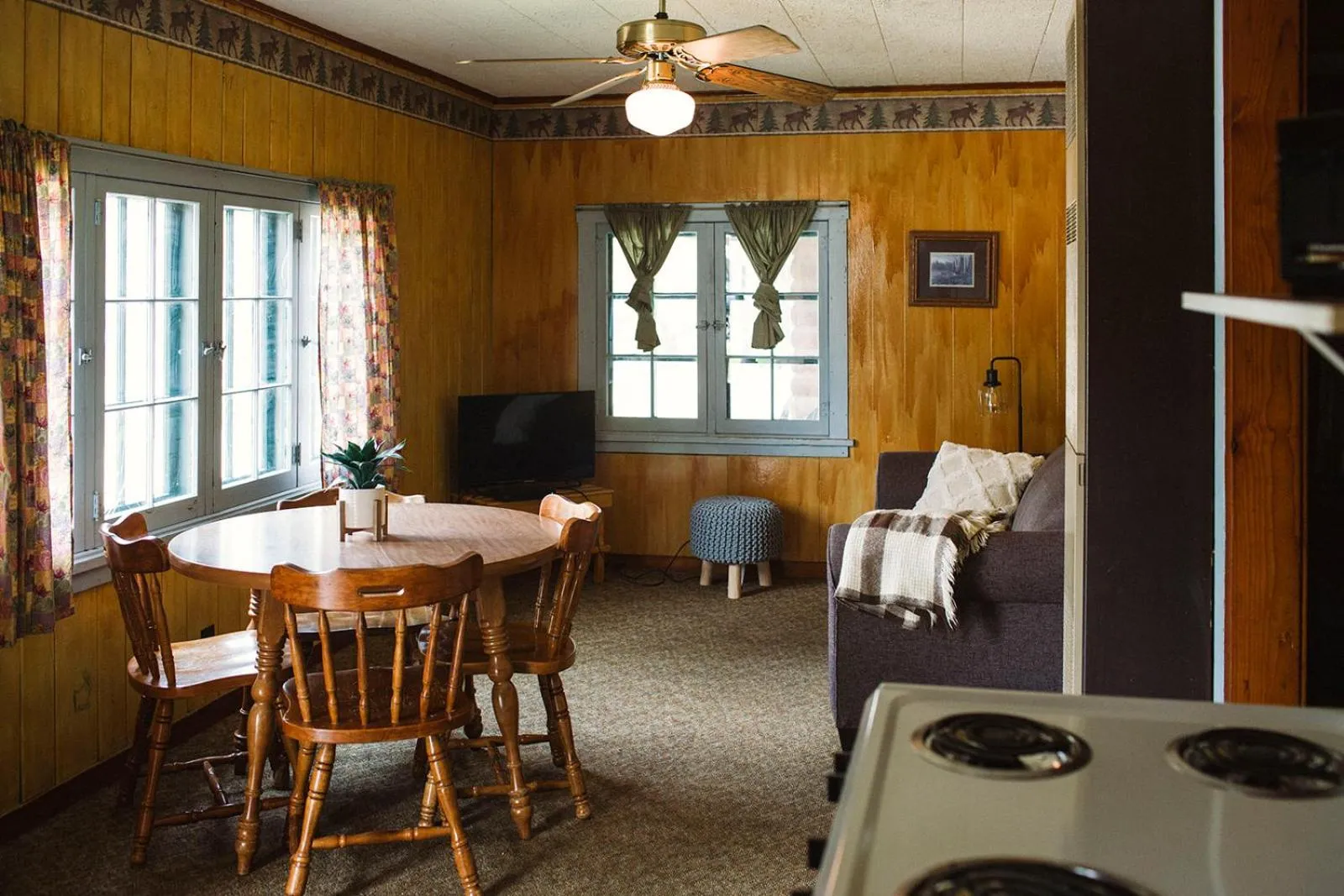 Living room in Riverside Point Resort