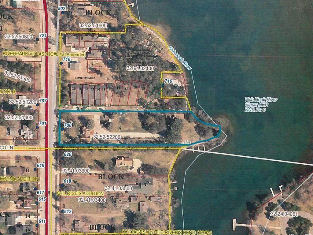 Riverside Point Resort