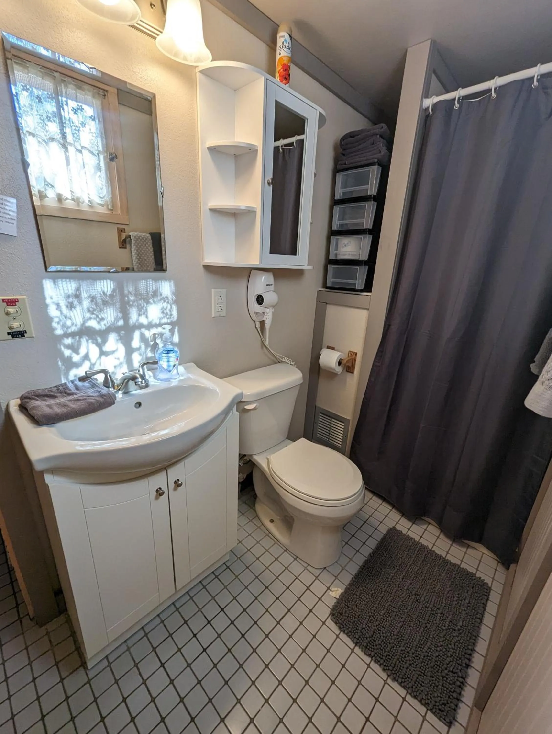 Riverside Point Resort