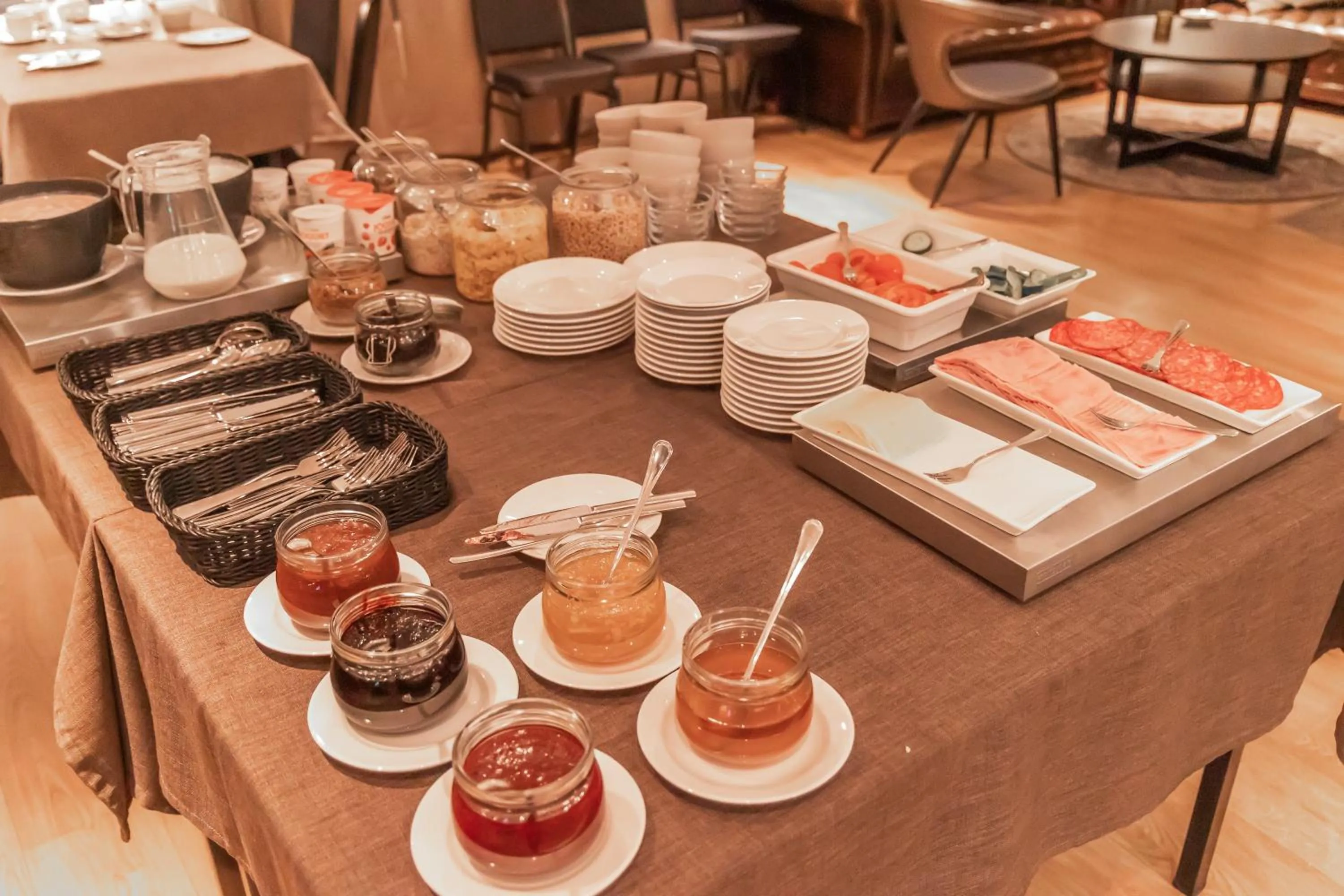 Breakfast in Hotel Kvika