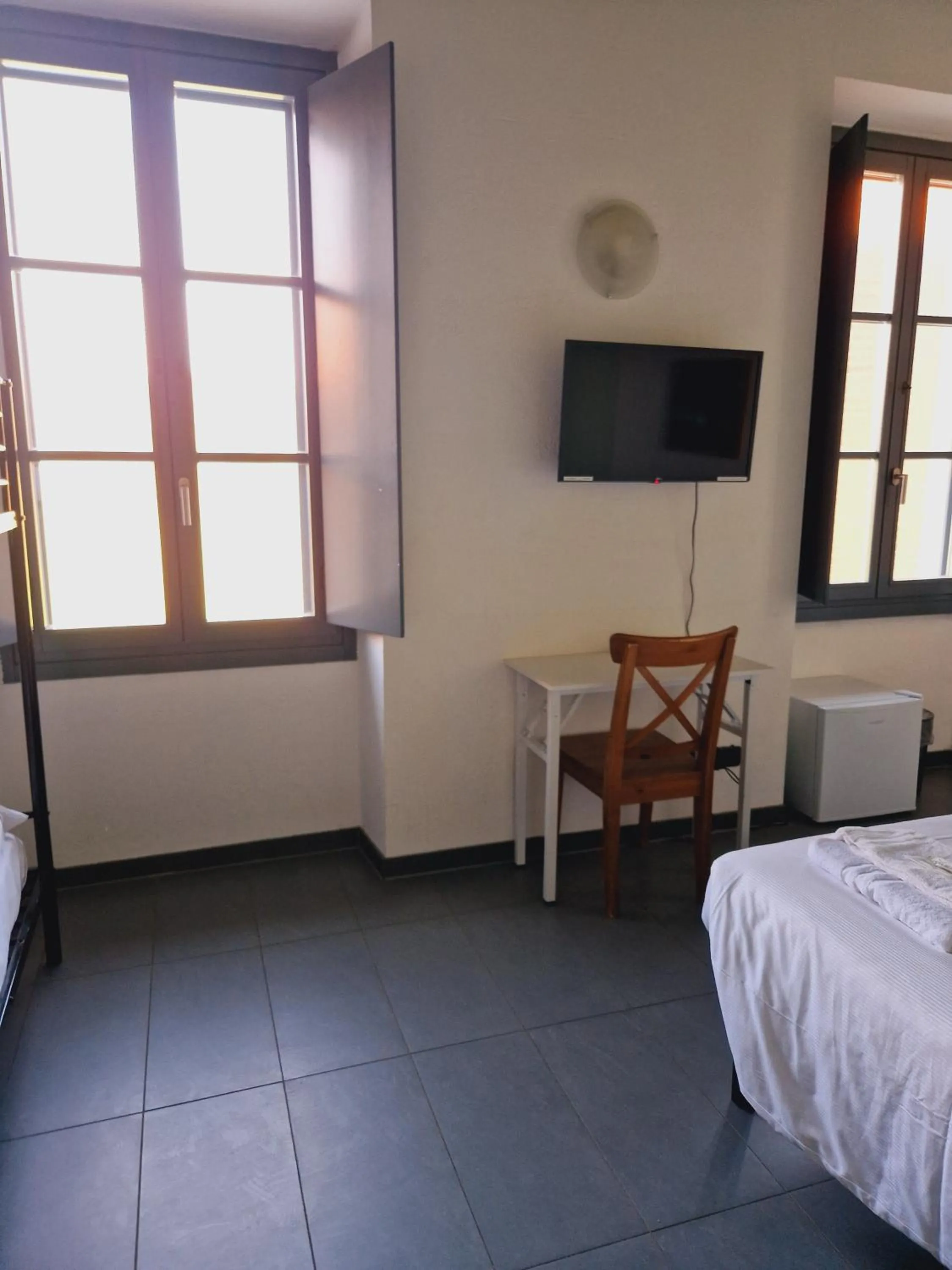 Bed in B&B e Ostello, Parco di Monza, CASCINA COSTA ALTA