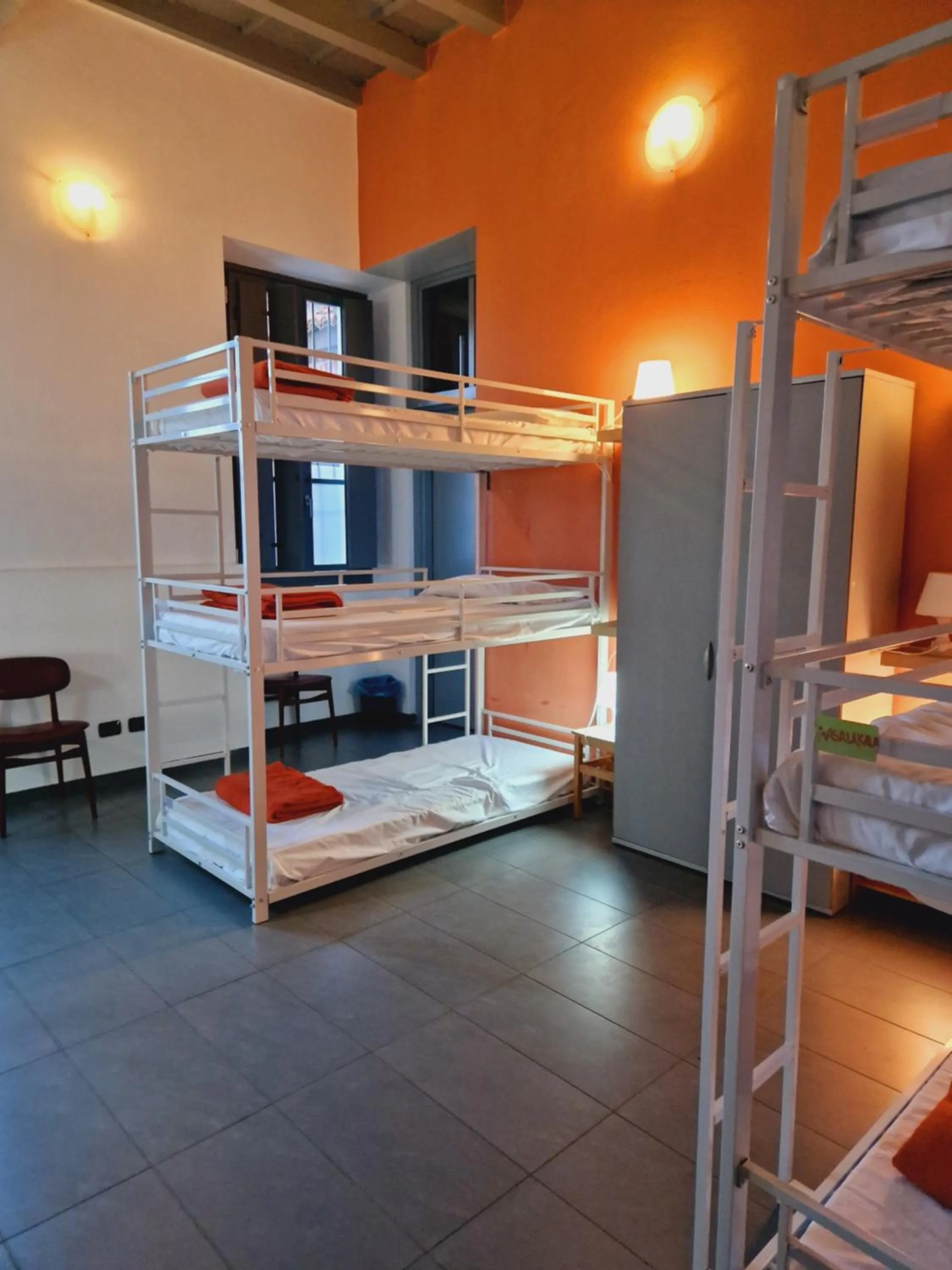 Bed in B&B e Ostello, Parco di Monza, CASCINA COSTA ALTA