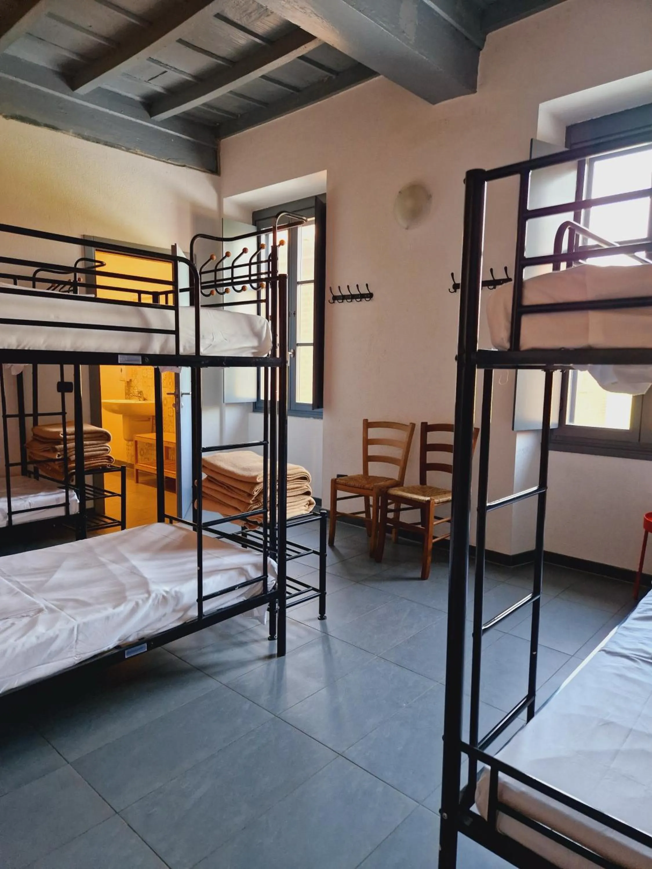 Bed in B&B e Ostello, Parco di Monza, CASCINA COSTA ALTA