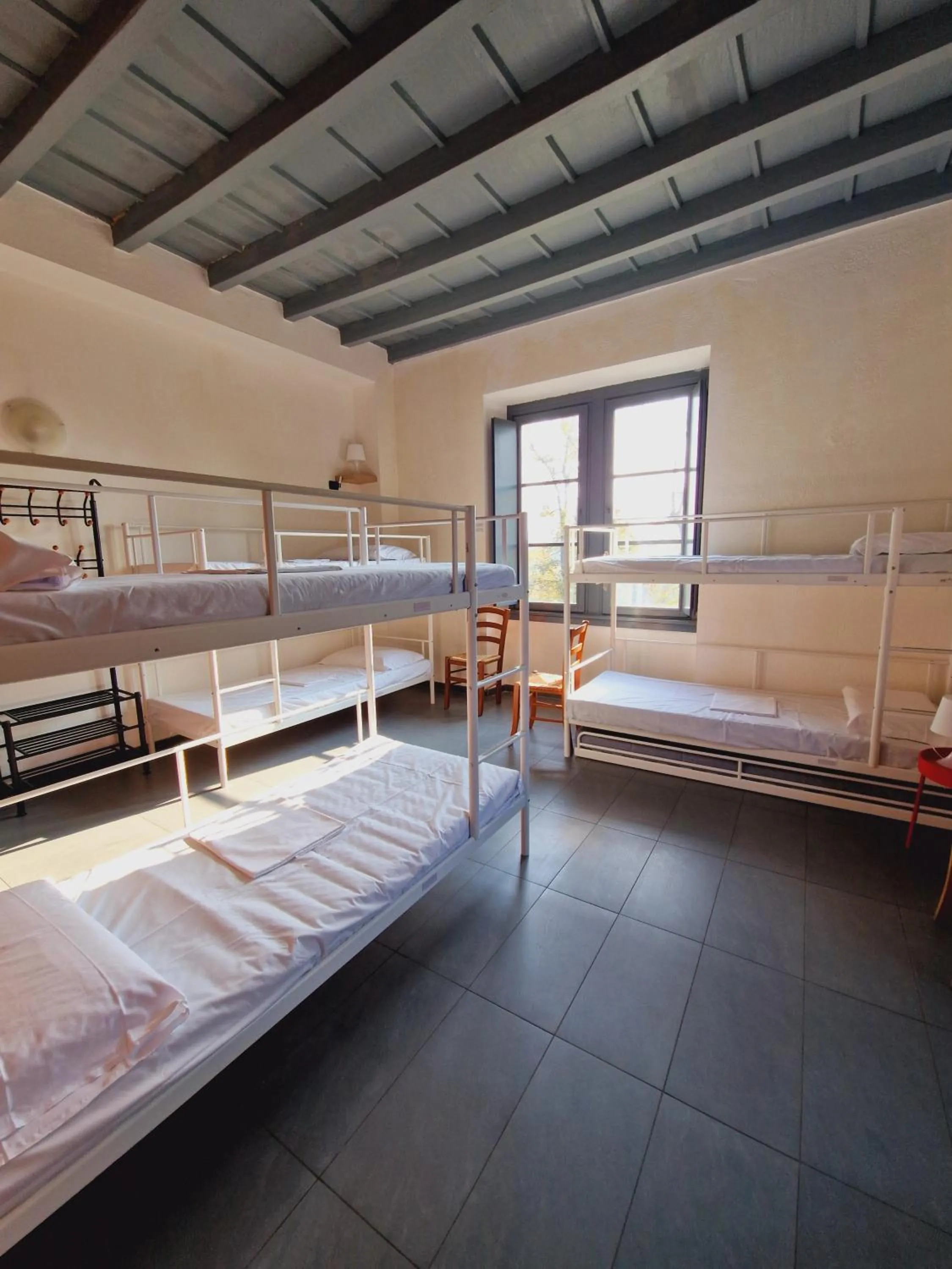 Bed in B&B e Ostello, Parco di Monza, CASCINA COSTA ALTA