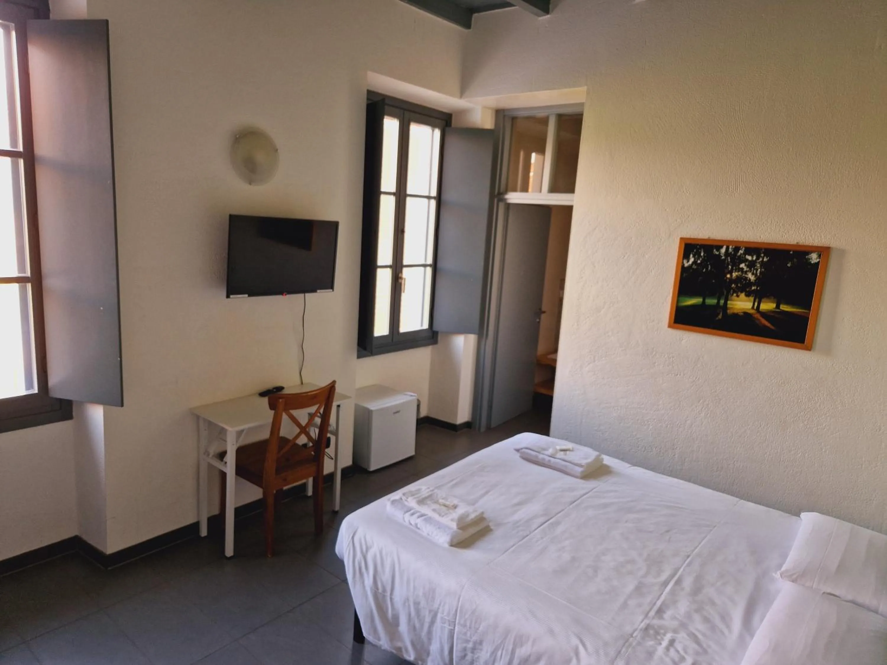 Bed in B&B e Ostello, Parco di Monza, CASCINA COSTA ALTA