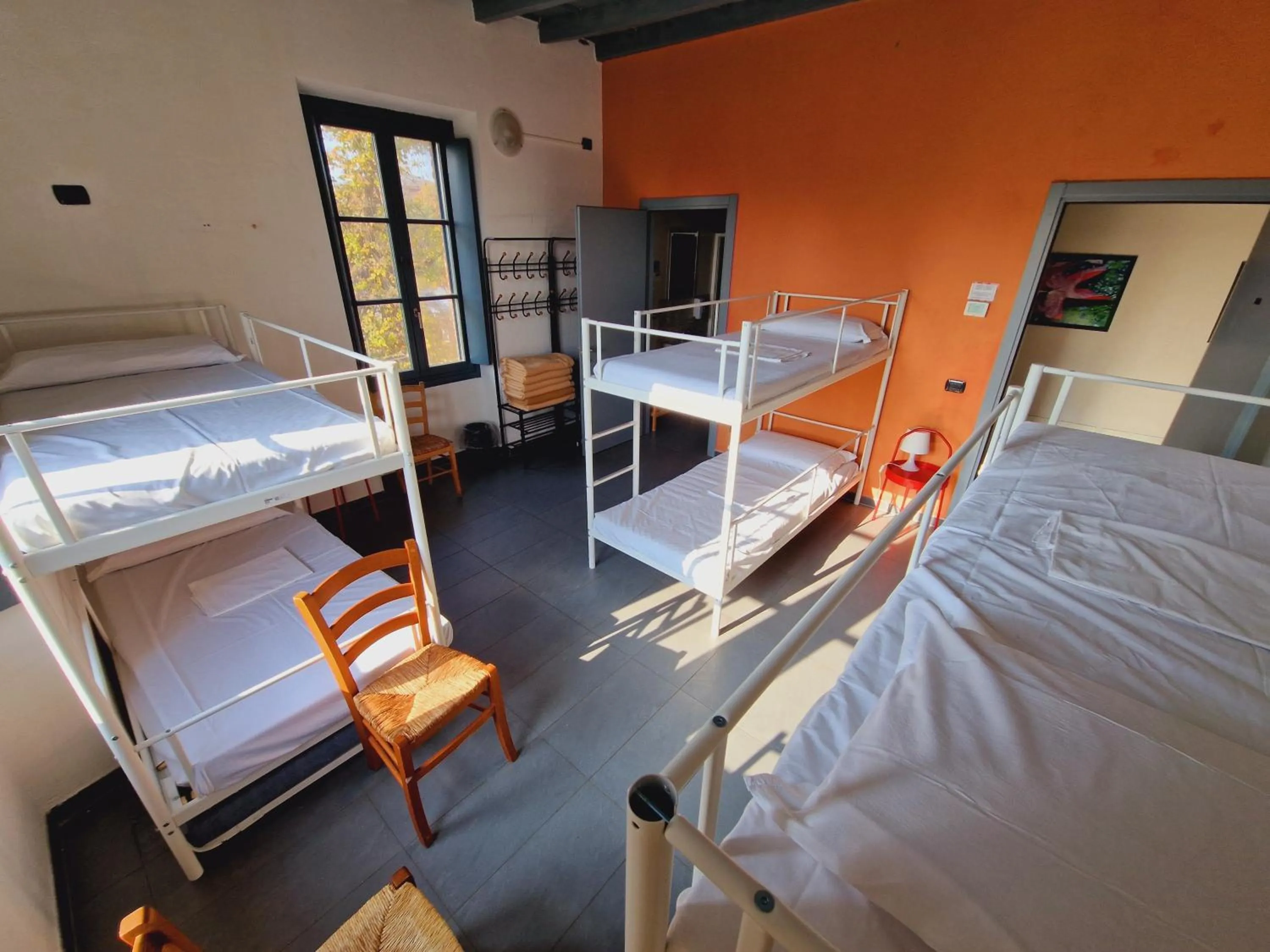 Bed in B&B e Ostello, Parco di Monza, CASCINA COSTA ALTA