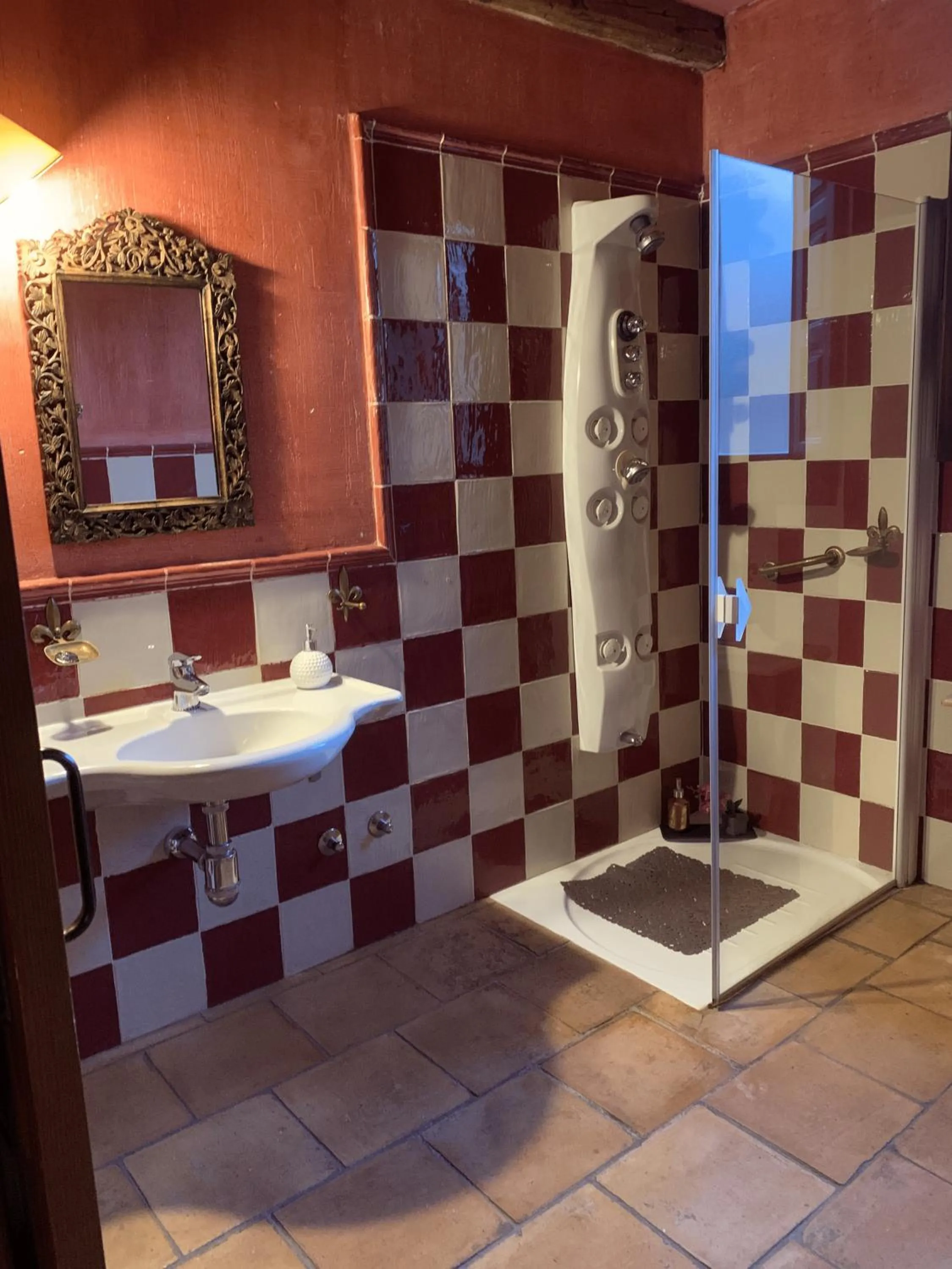 Bathroom in Posada Restaurante Fuenteplateada