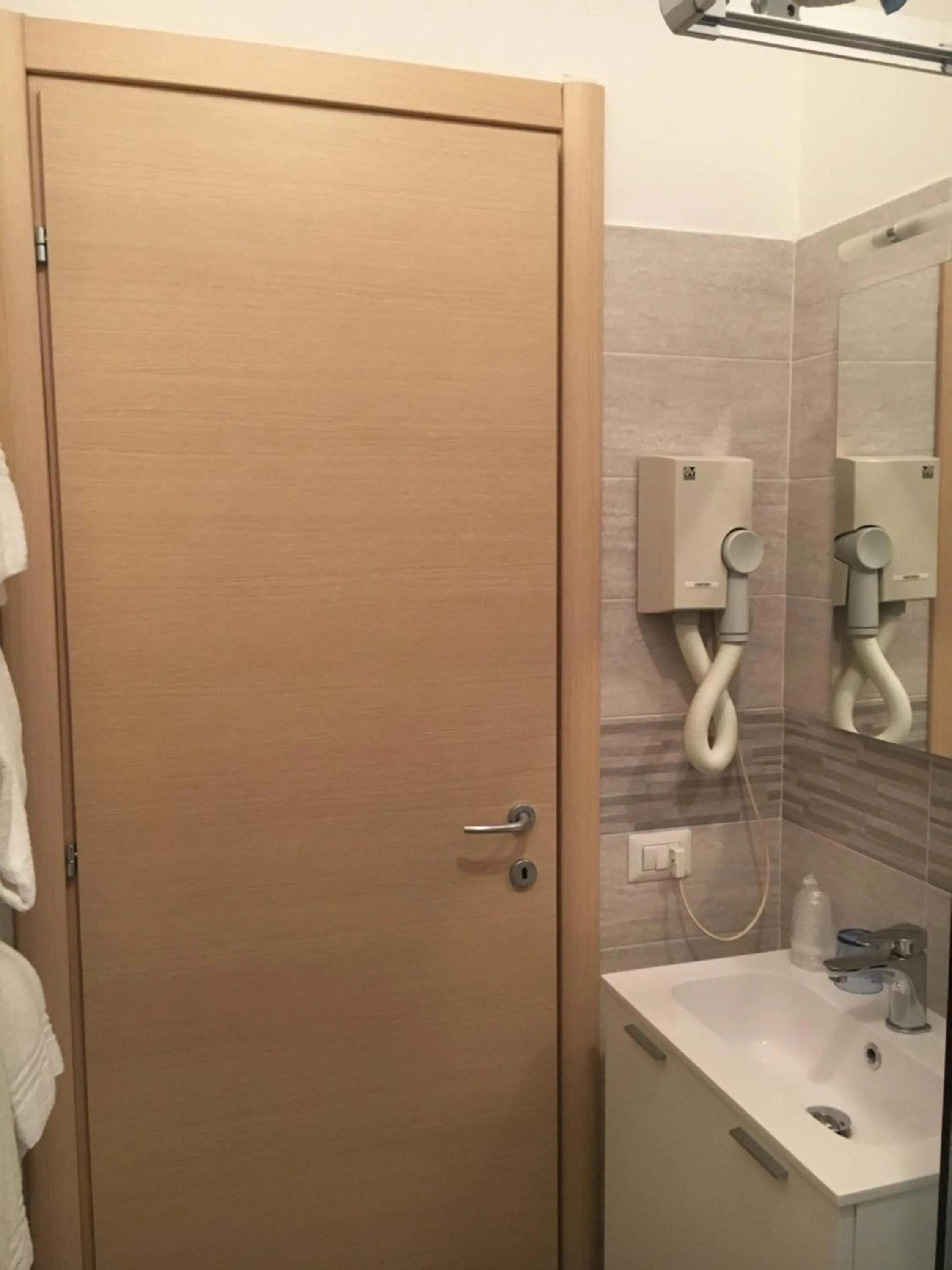 Bathroom in Antica Trattoria dell'Uva