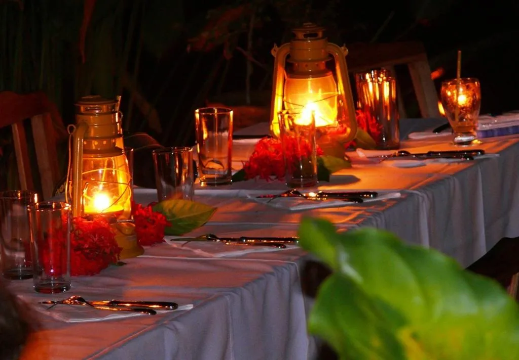 Food and drinks in Zopango Orchids Island