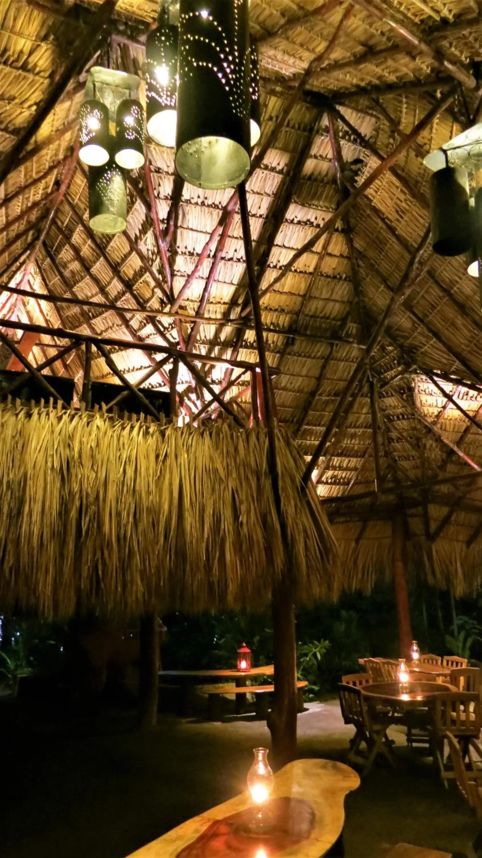 Restaurant/places to eat in Zopango Orchids Island