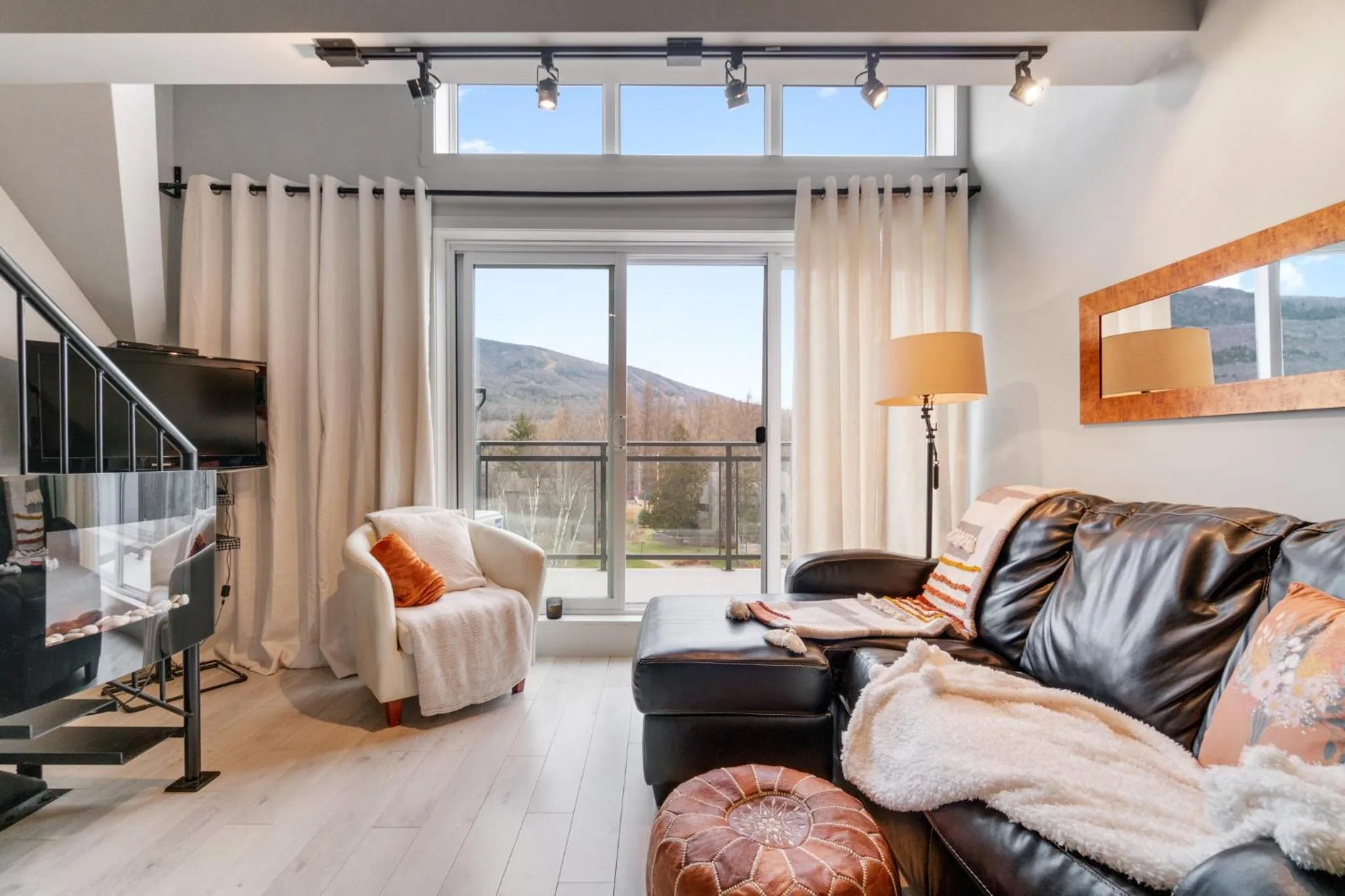 Living room in INITIAL - ÉVASION NATURE - Mont-Sainte-Anne