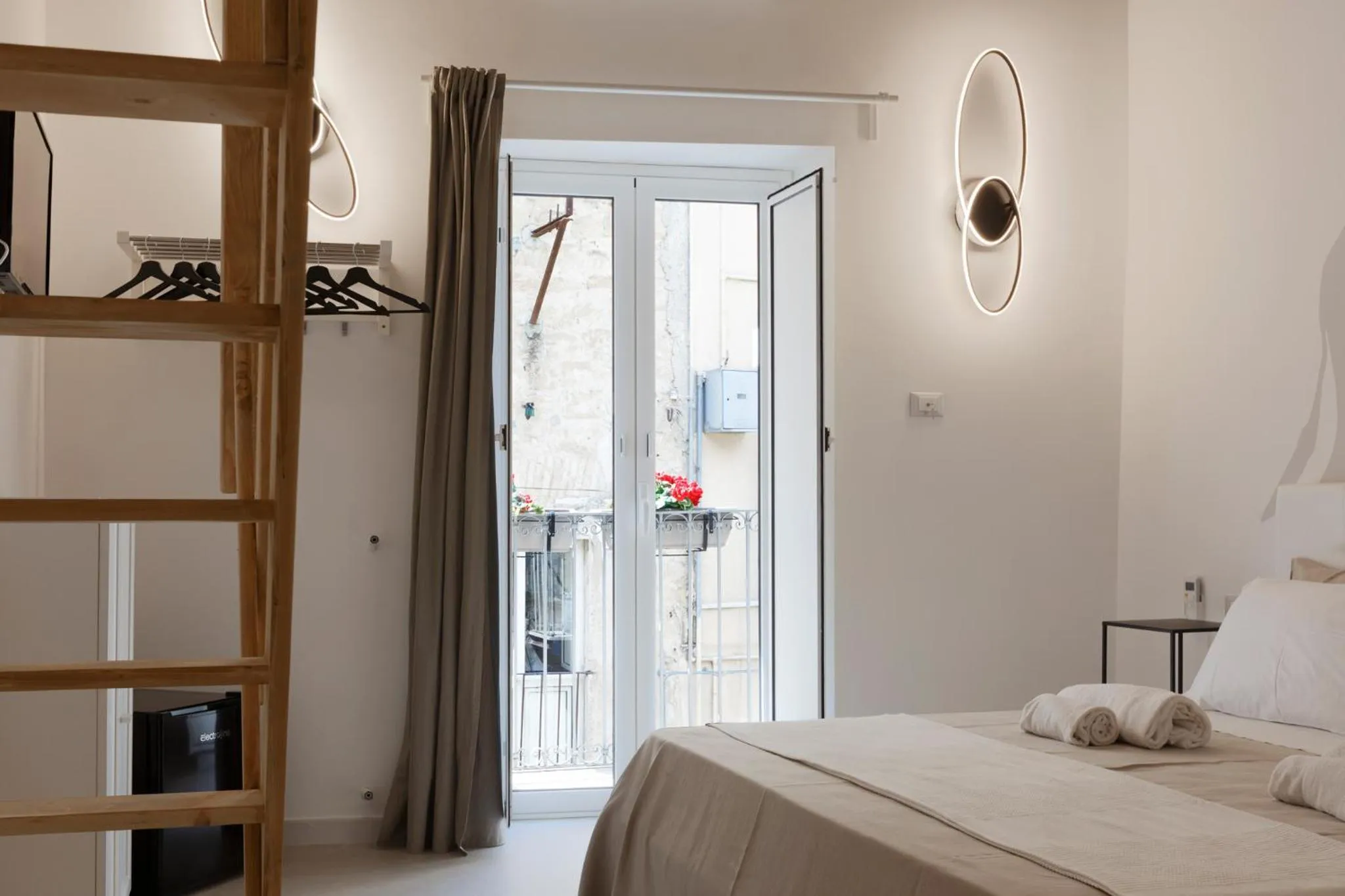 Bed in Sicily Dreams Luxury