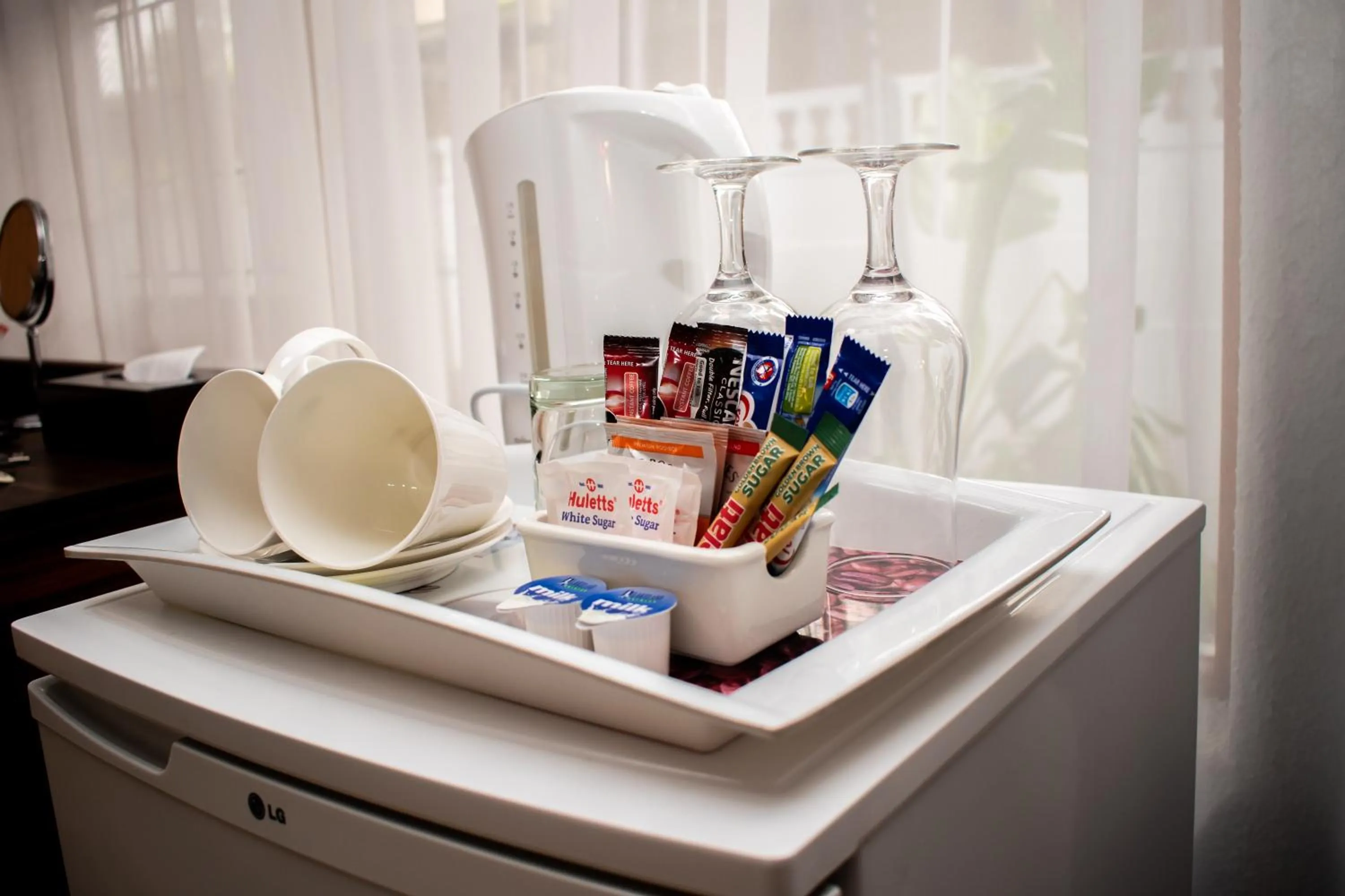 Coffee/tea facilities in Balmoral Lodge