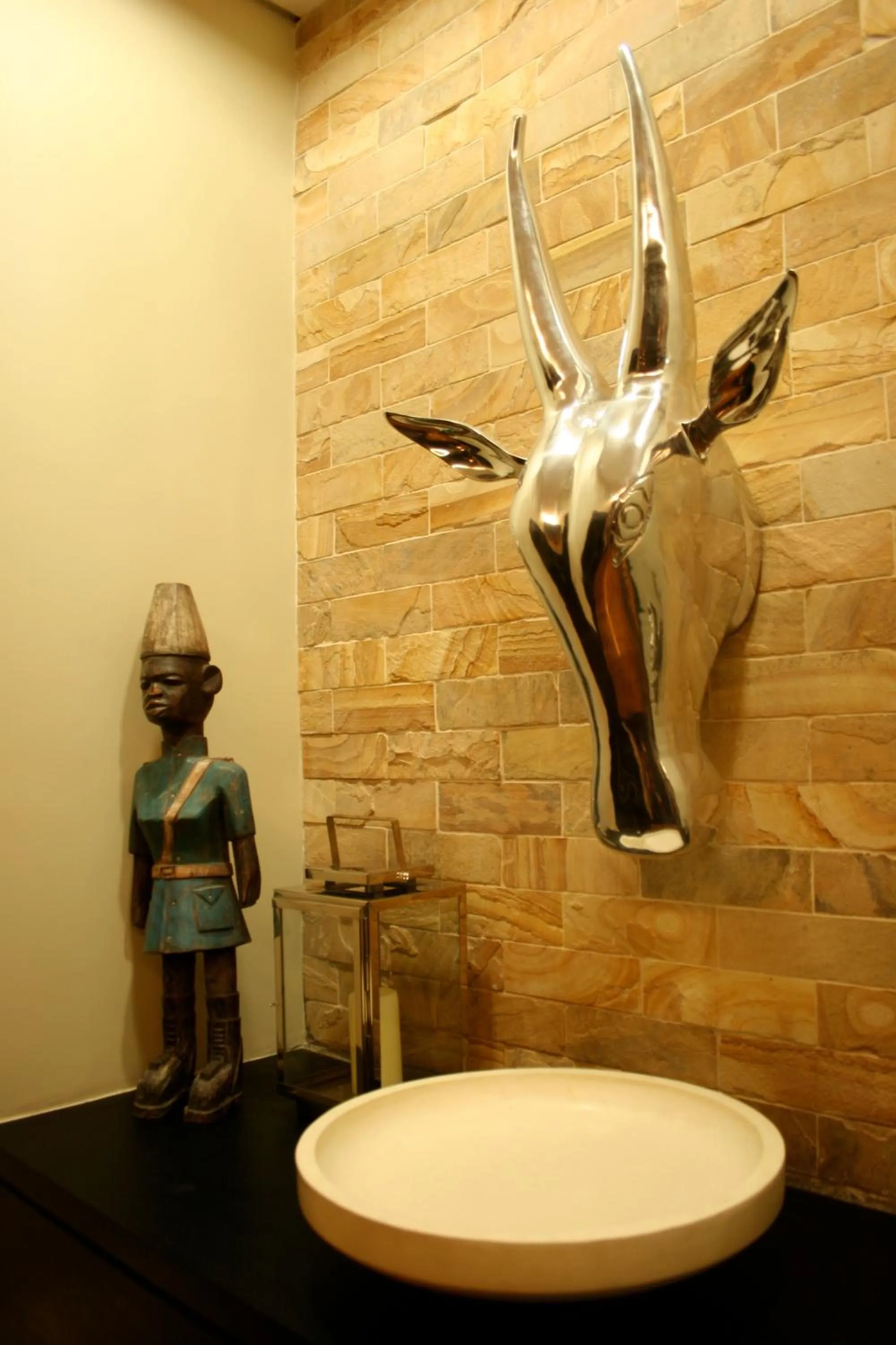 Decorative detail in Mount Meru Hotel