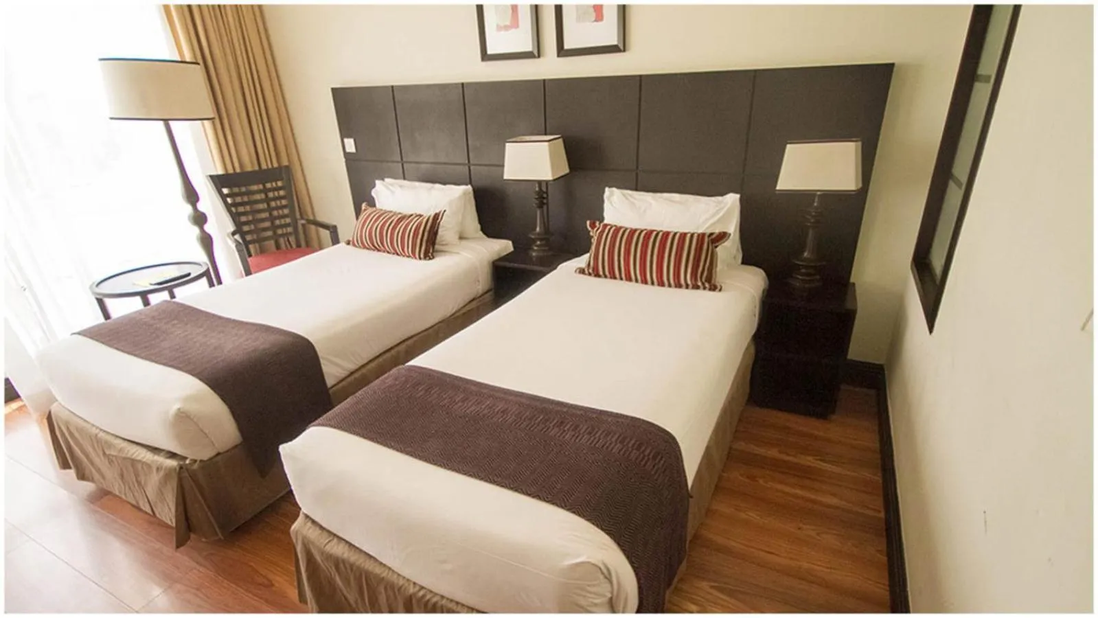 Bedroom, Bed in Mount Meru Hotel