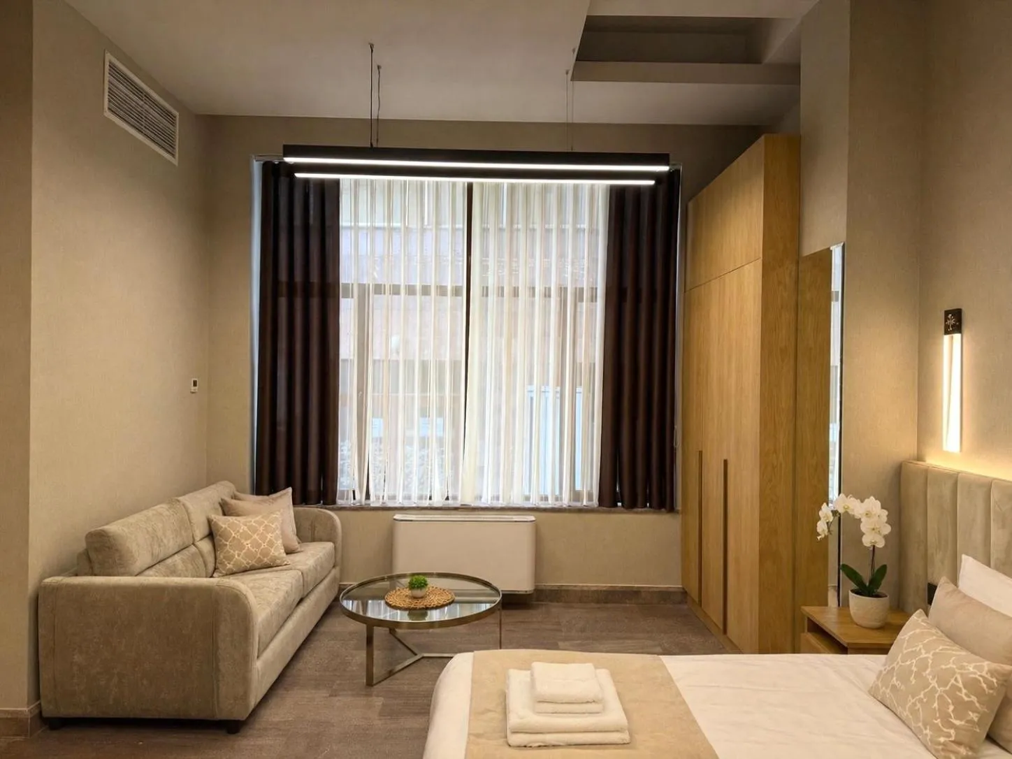 Bed in Yerevan Resident Hotel